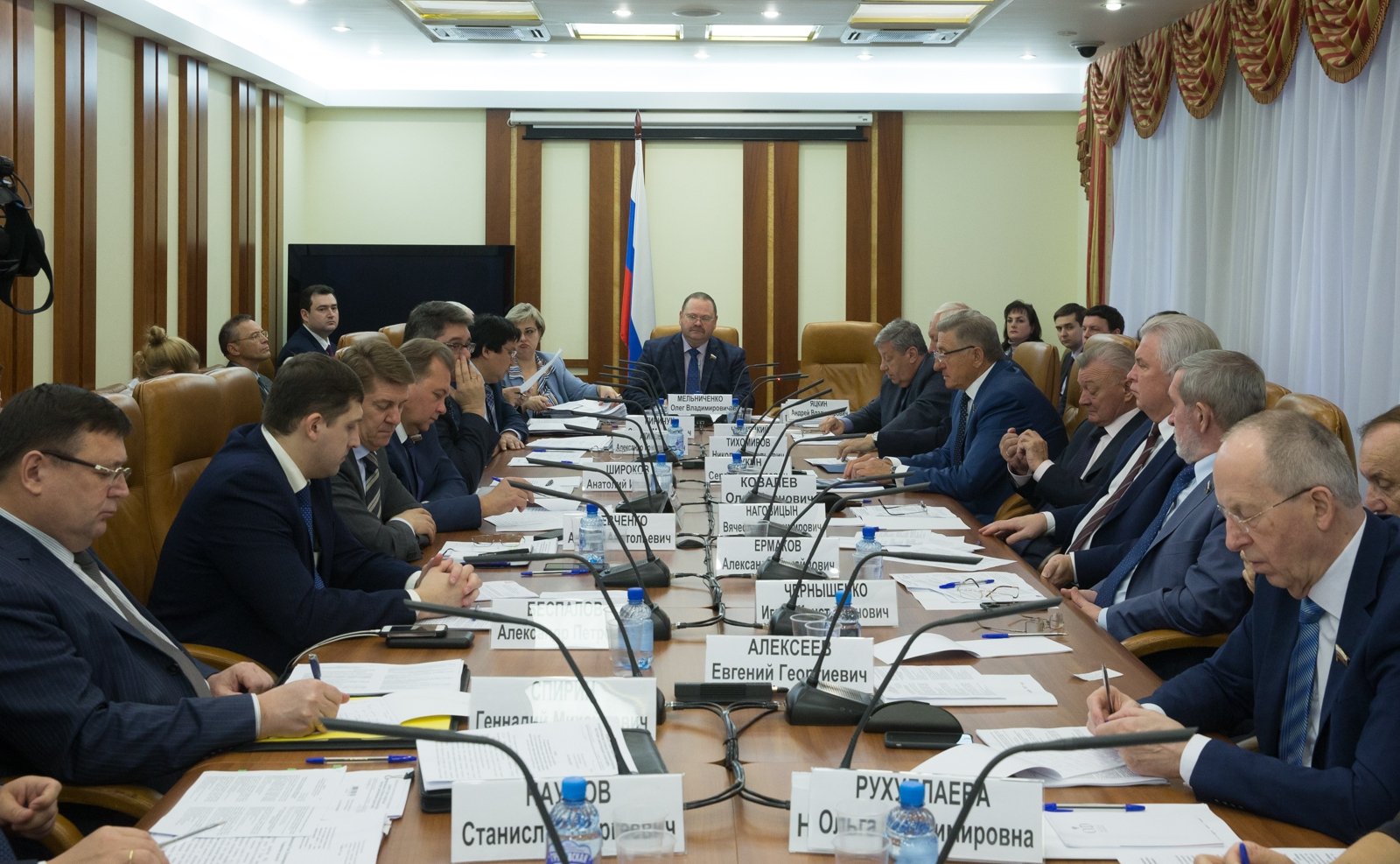 Заседание Комитета Совета Федерации по федеративному устройству, региональной политике, местному самоуправлению и делам Севера