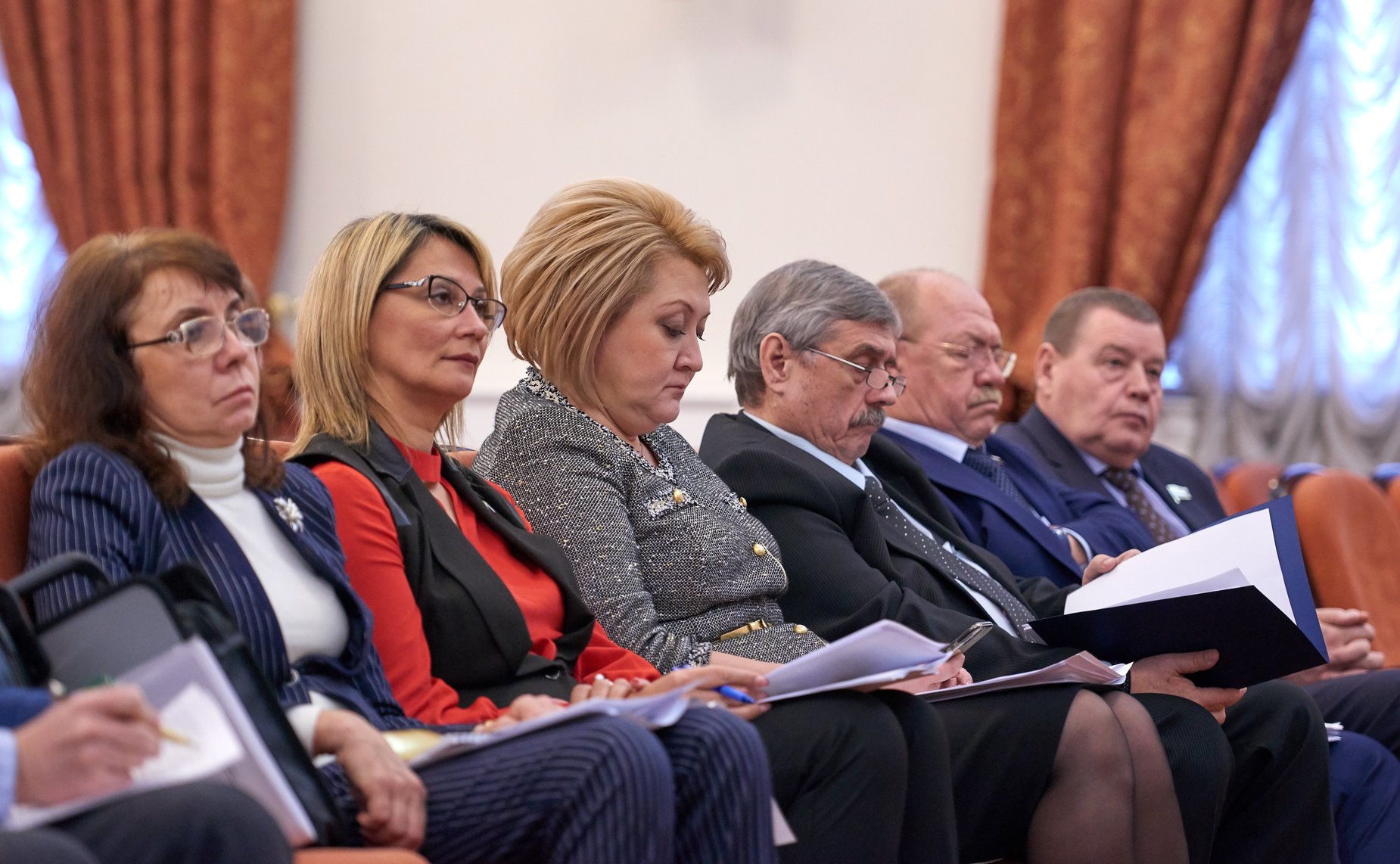 Заседание «круглого стола», посвященное развитию дополнительного экологического образования в рамках природоохранных социально-образовательных проектов «Эколята–Дошколята», «Эколята», «Молодые защитники Природы»