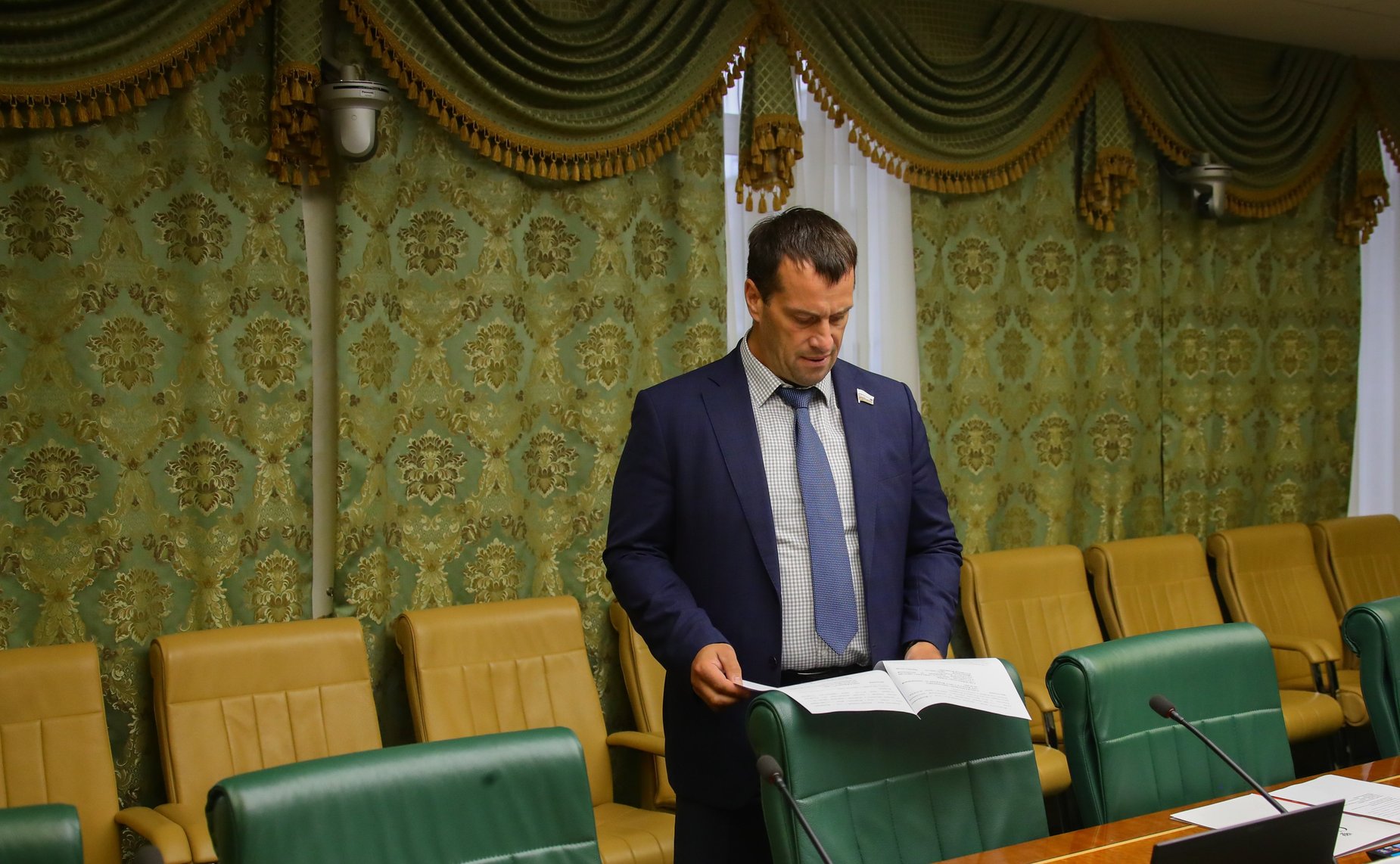 Эдуард Исаков