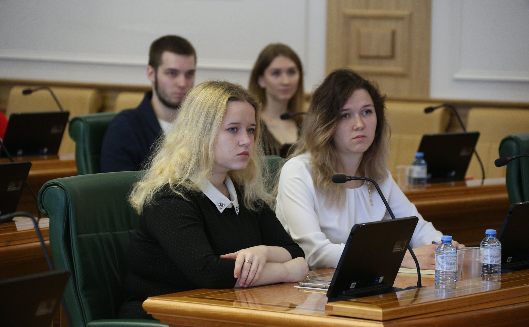 Встреча Председателя Комитета СФ по аграрно-продовольственной политике и природопользованию Алексея Майорова с представителями сельской молодежью в рамках мероприятий встречи Председателя СФ с тружениками социальной сферы села