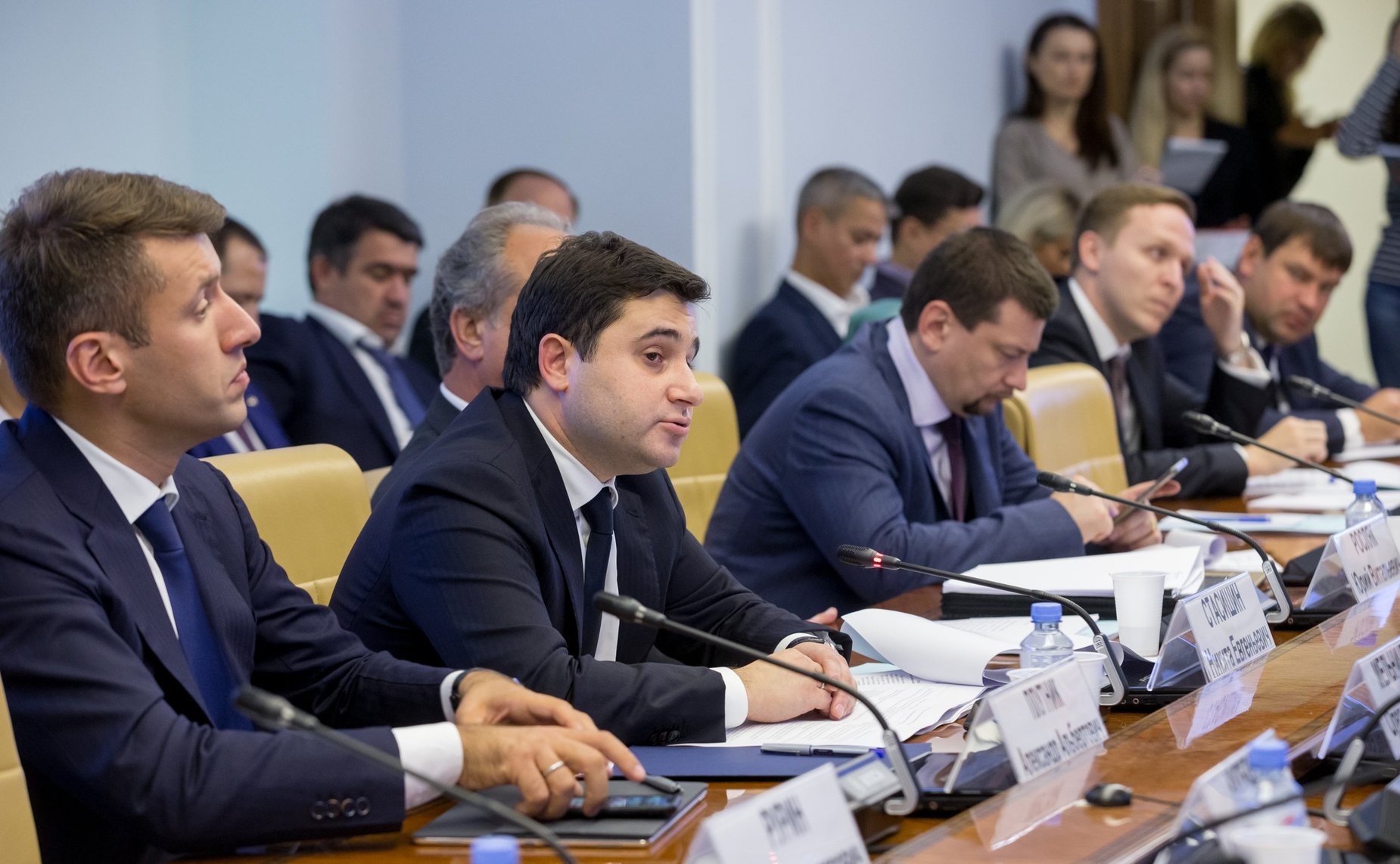 «Круглый стол» на тему «О ходе подготовки национального проекта по направлению «Жилье и городская среда»