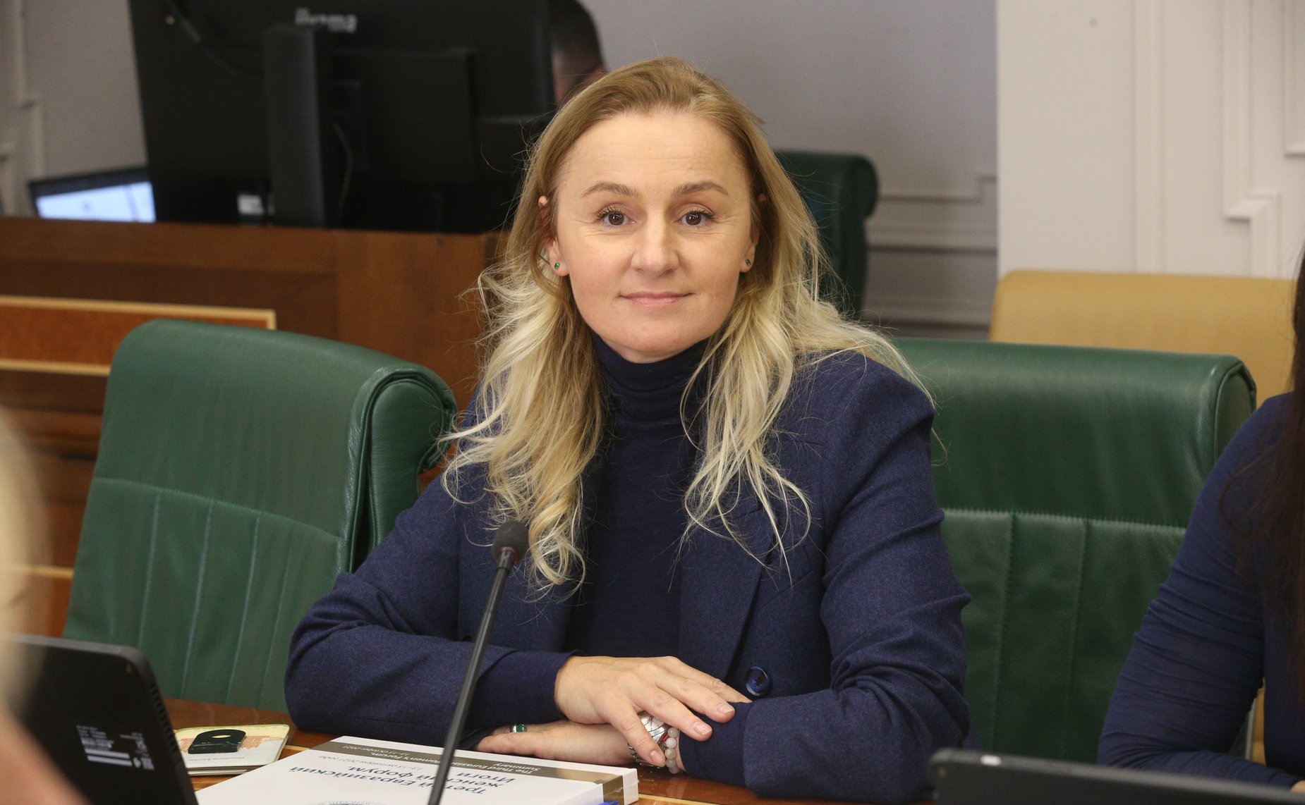 Заместитель Председателя Совета Федерации Галина Карелова провела встречу с региональными лидерами проекта Совета ЕЖФ «Развитие женского предпринимательства»