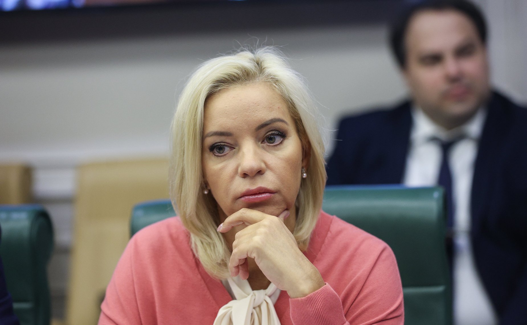 Заседание парламентской комиссии по расследованию преступных действий в отношении несовершеннолетних со стороны киевского режима