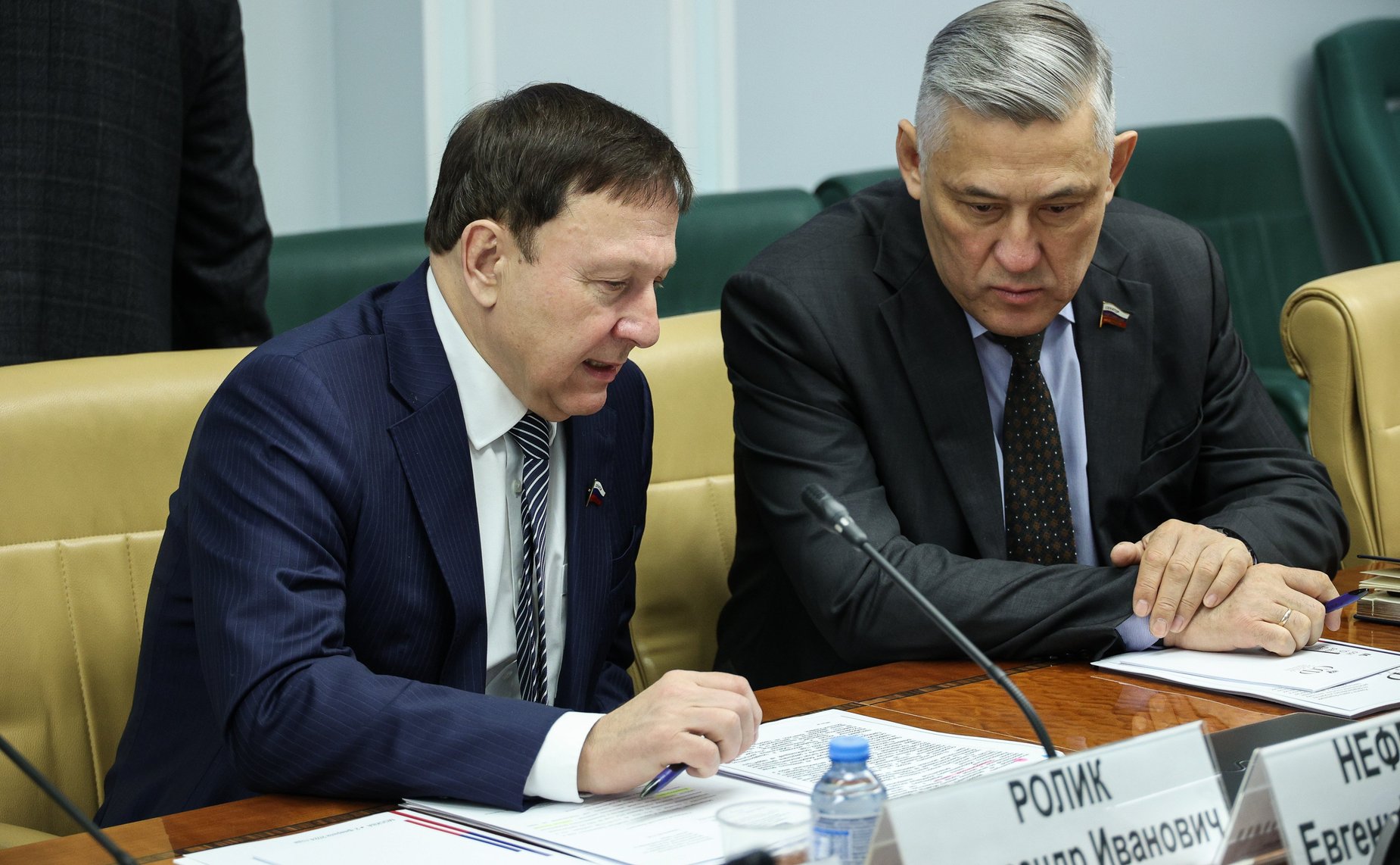 Совещание на тему «О приоритетных направлениях развития дорожного хозяйства в Дальневосточном федеральном округе»