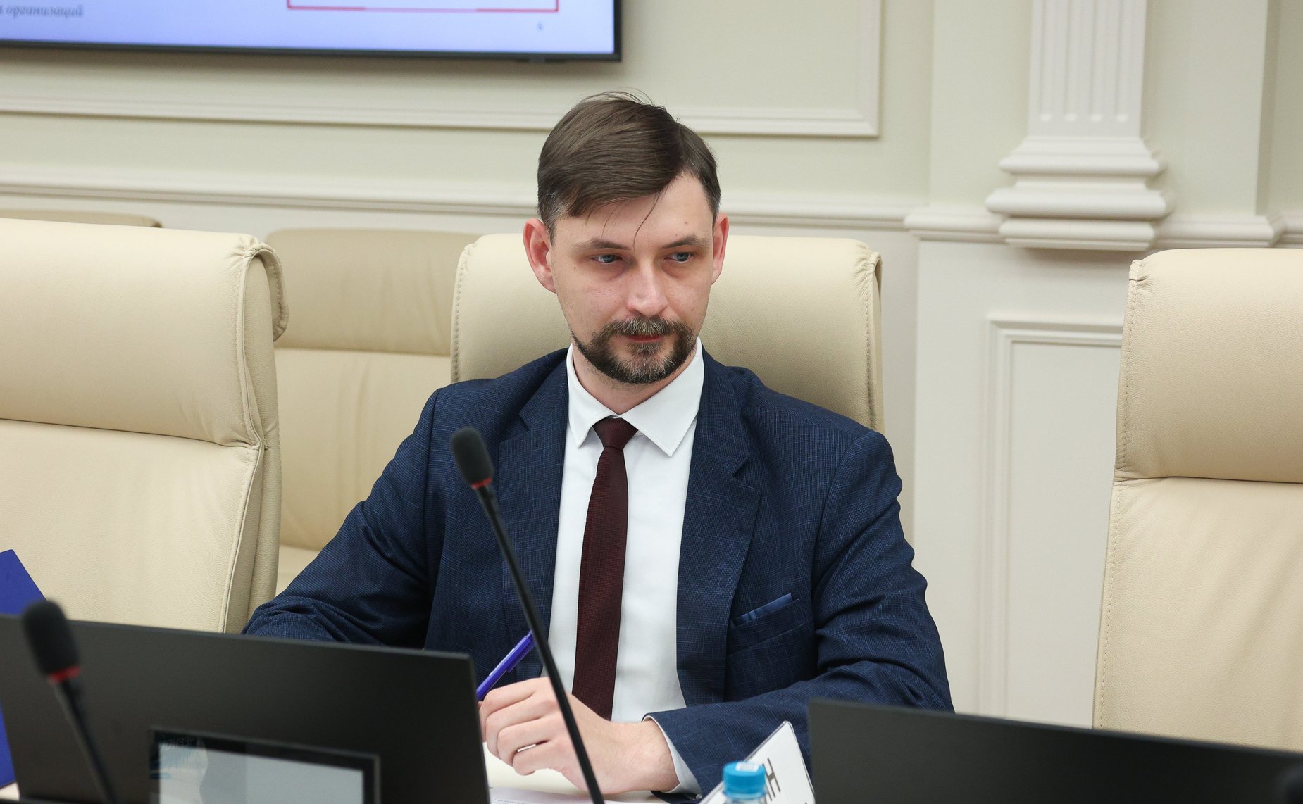 Круглый стол на тему «Санитарная авиация на территориях Дальнего Востока и Арктики: нормативное регулирование деятельности, состояние и проблемы»