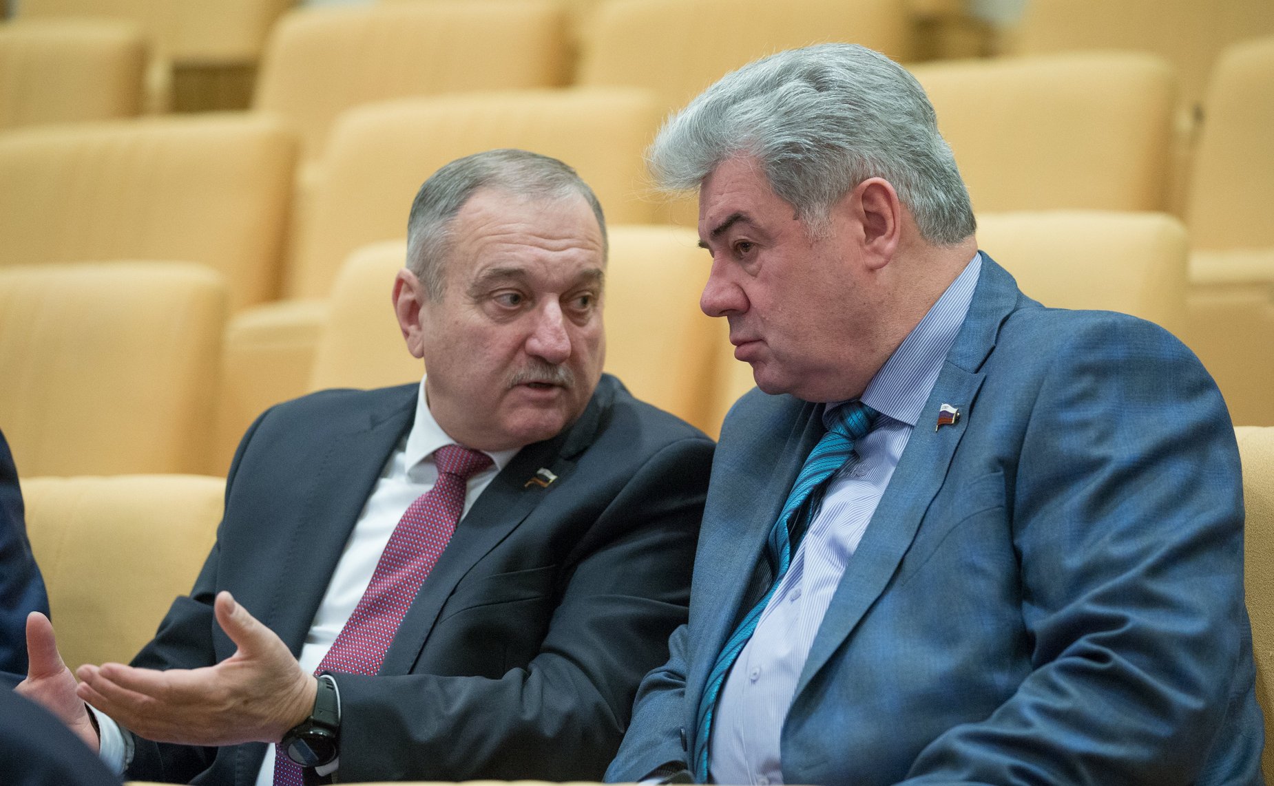 В. Бондарев