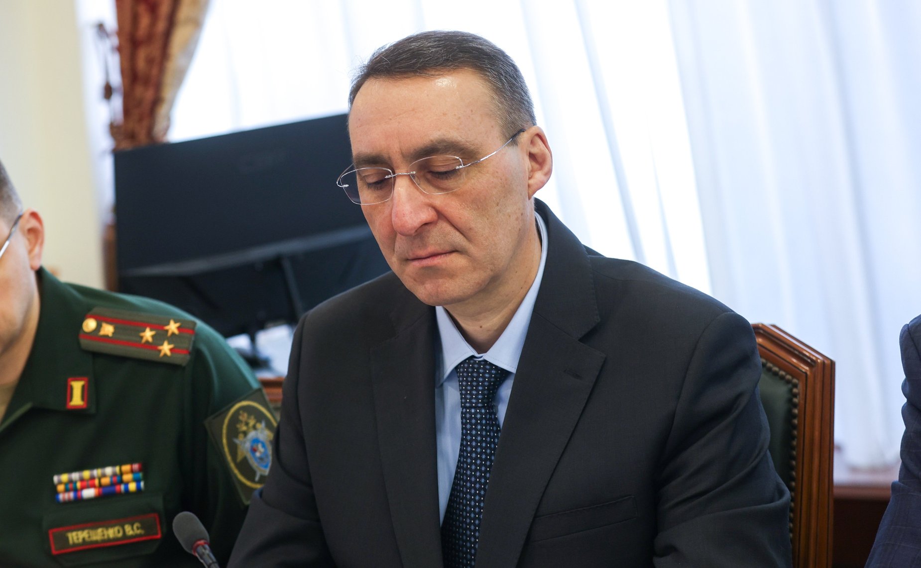 Круглый стол Комитета СФ по обороне и безопасности на тему «Совершенствование систем военного образования, подготовки военных кадров с учетом опыта проведения специальной военной операции»