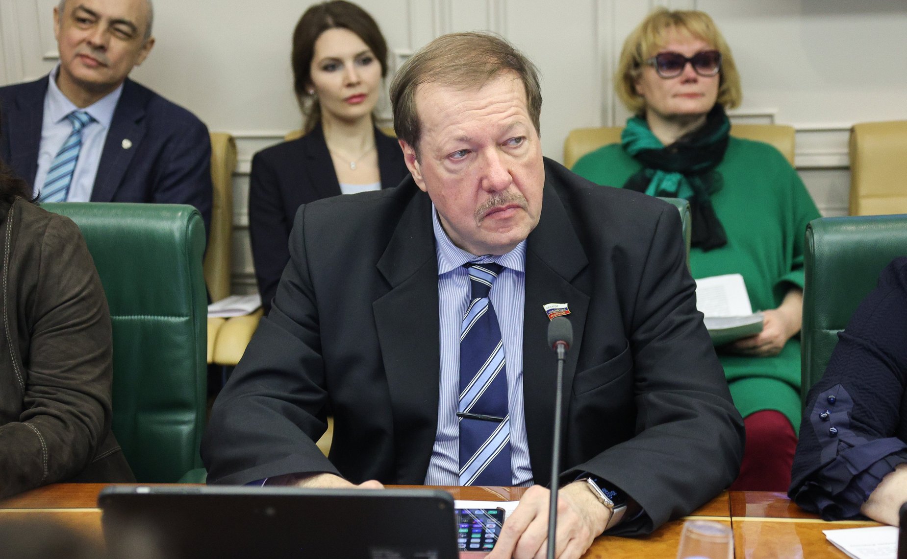 Александр Русаков