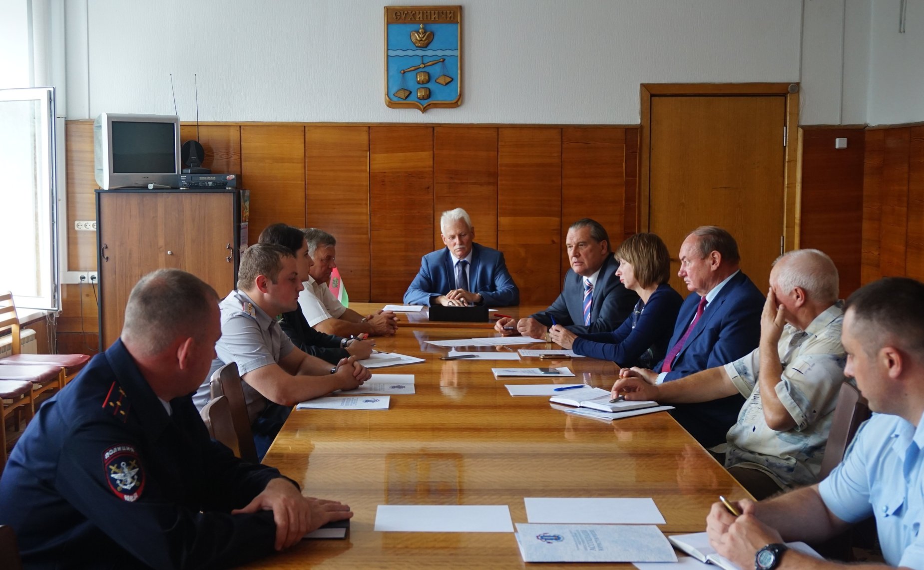Алексей Александров встретился с руководителями муниципальных администраций в Сухиничах