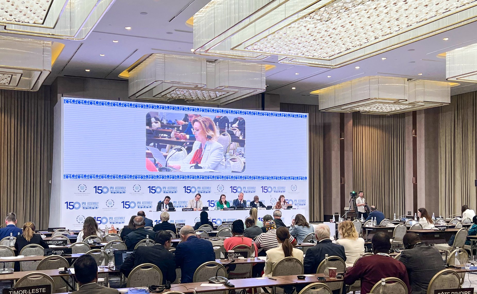 Инна Святенко и Константин Косачев приняли участие в заседании Рабочей группы МПС по мирному разрешению войны на Украине