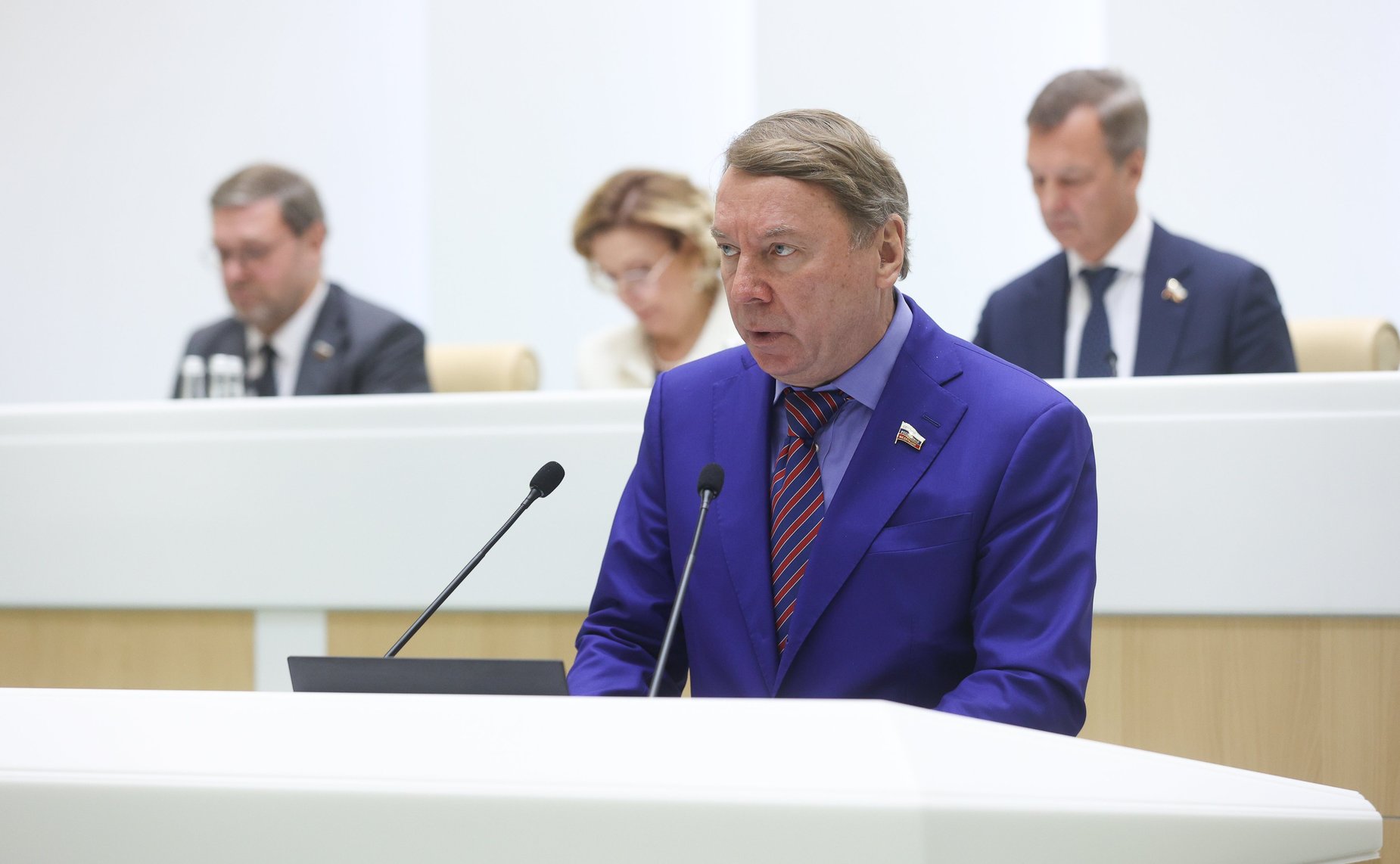 Владимир Кожин