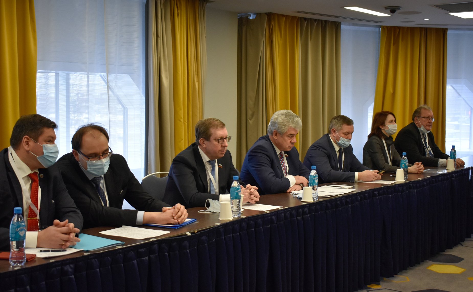 Делегация Совета Федерации принимает участие в наблюдении за проведением выборов депутатов Мажилиса Парламента Республики Казахстан