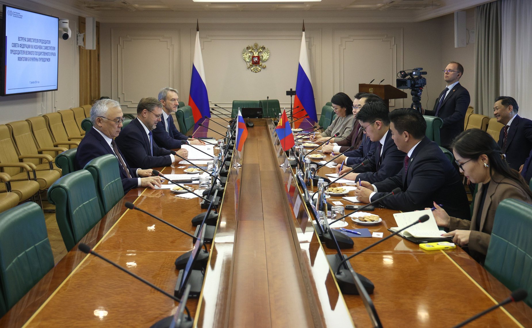 Встреча заместителя Председателя Совета Федерации Константина Косачева с заместителем Председателя Великого Государственного Хурала Монголии