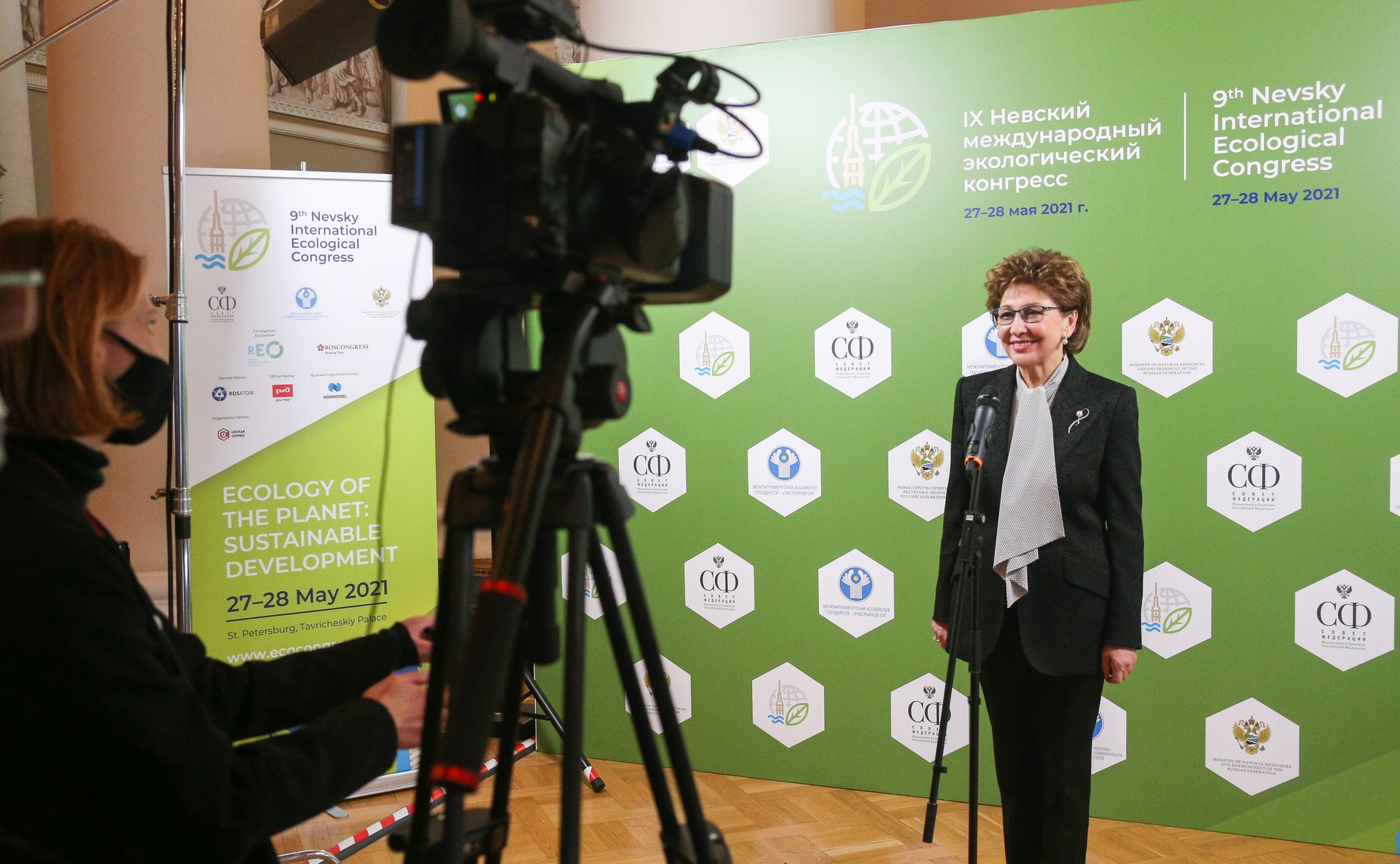 Брифинг Галины Кареловой