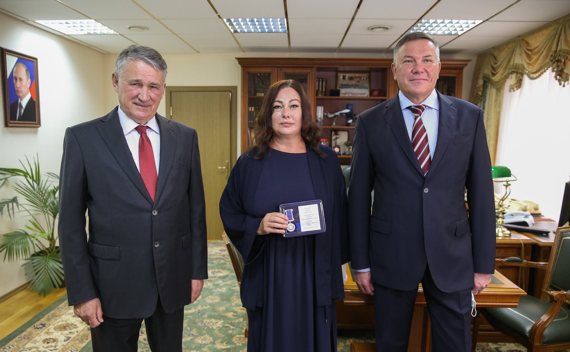 Юрий Воробьев провел рабочую встречу с губернатором Вологодской области Олегом Кувшинниковым