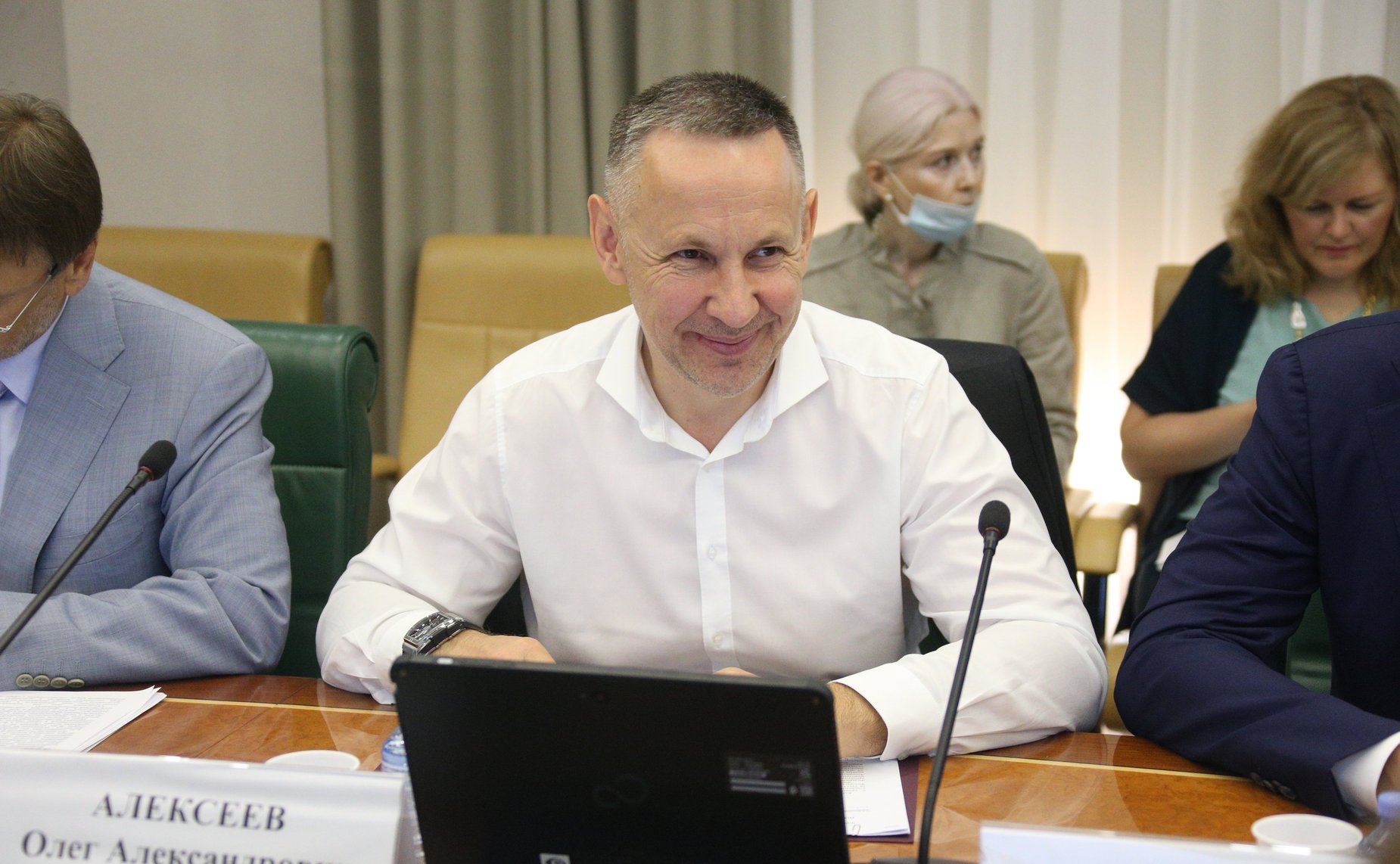 Олег Алексеев