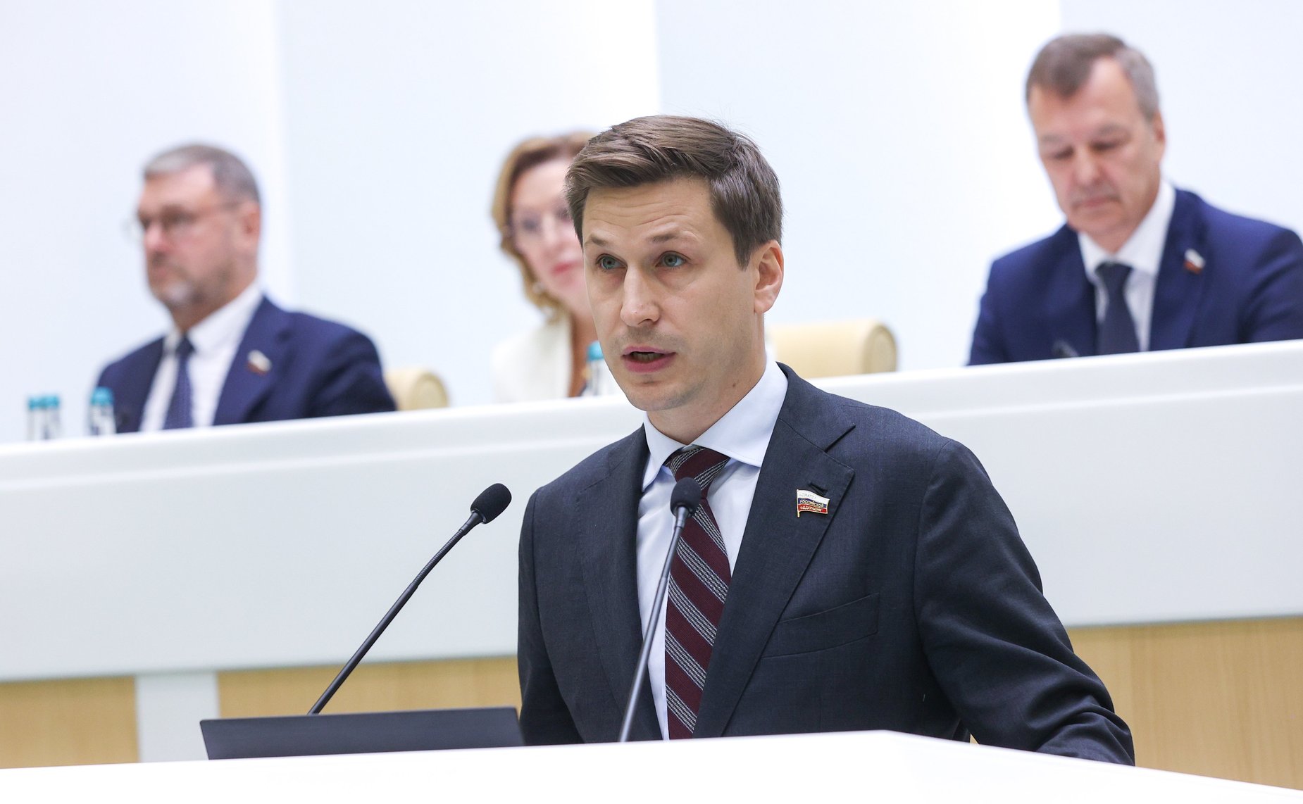 Иван Новиков
