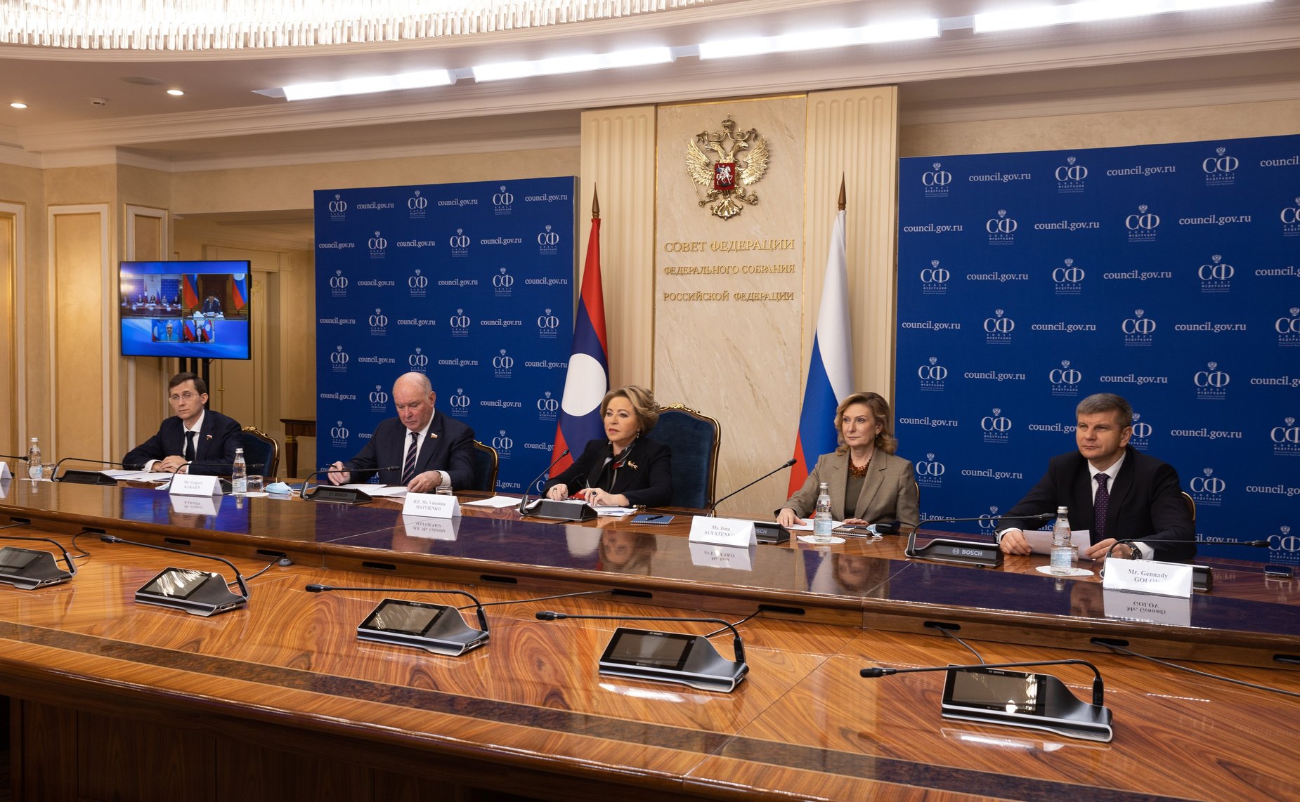 Председатель Совета Федерации Валентина Матвиенко провела встречу с Председателем Национального Собрания Лаосской Народно-Демократической Республики Сайсомпхоном Фомвиханом