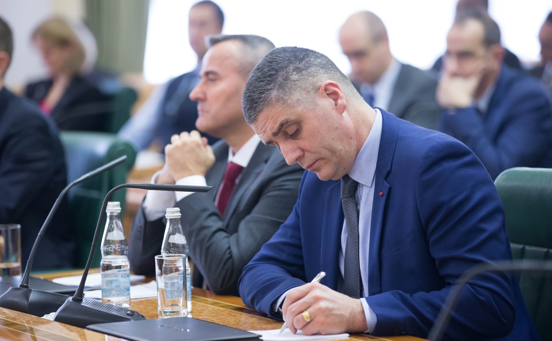 Встреча В. Бондарева с директором Центра высших военных исследований Французской Республики Винсентом Жиро