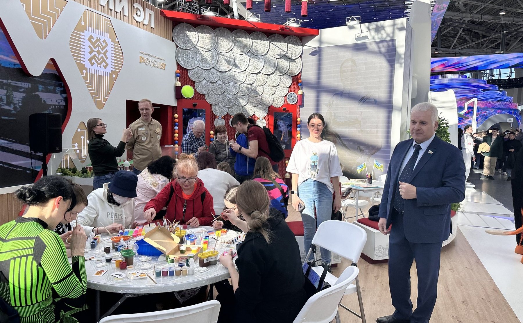 Сергей Мартынов высоко оценил уровень организации Недели туризма Марий Эл на ВДНХ