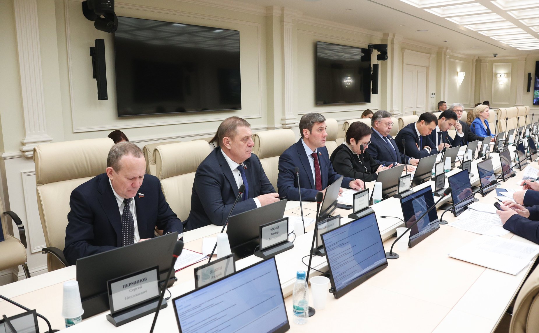 Заседание Комитета Совета Федерации по Регламенту и организации парламентской деятельности