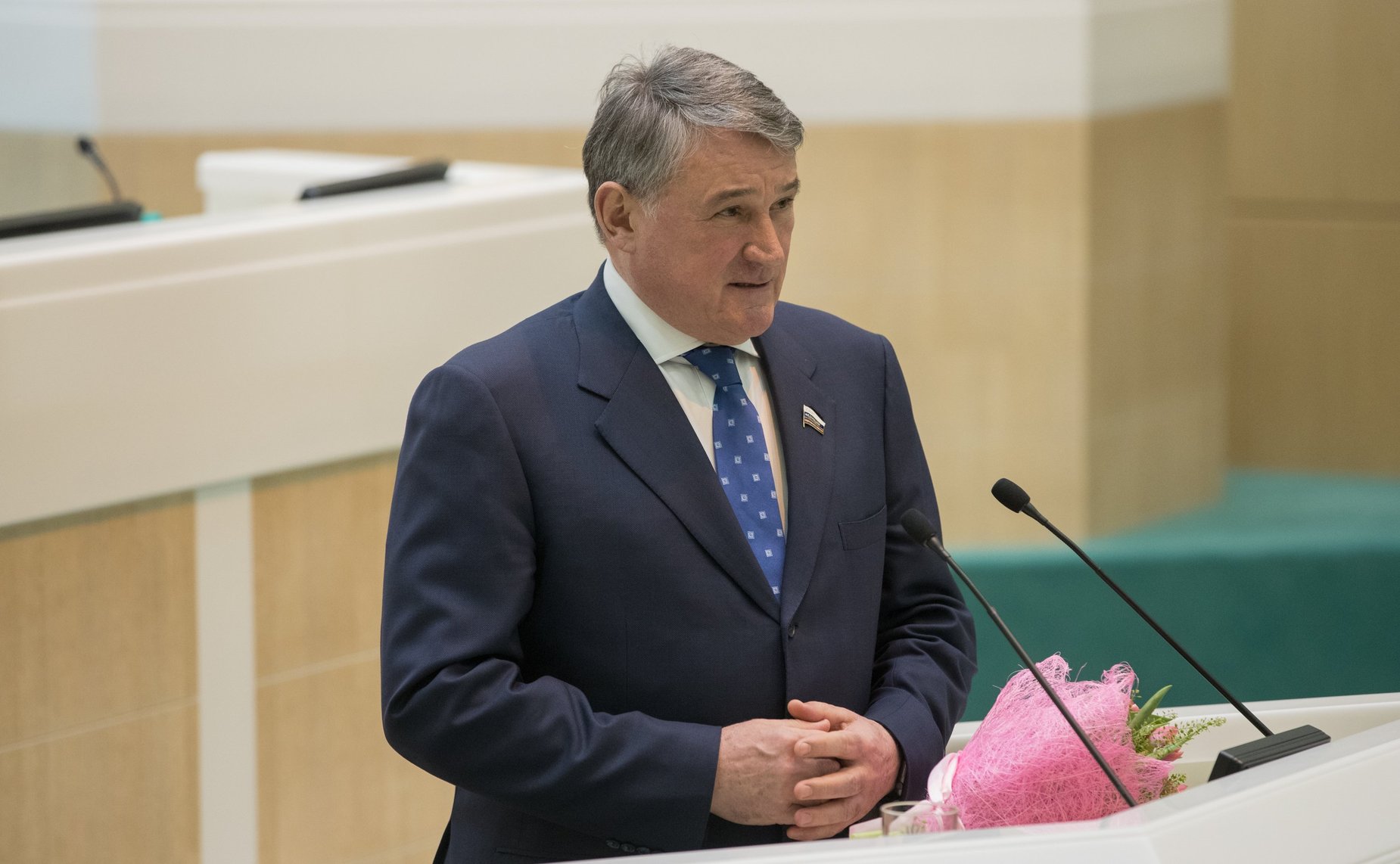 Ю. Воробьев