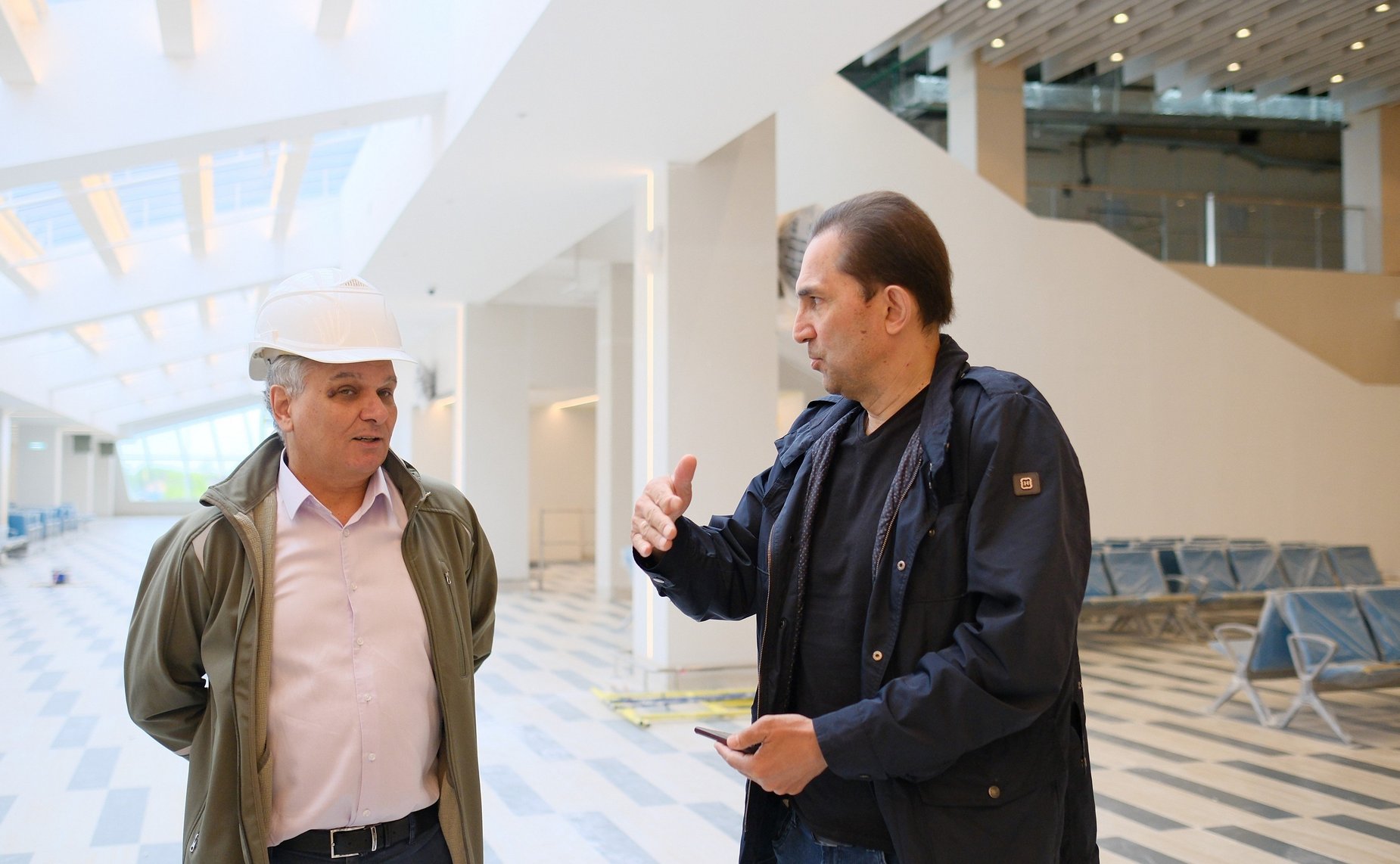 Андрей Хапочкин проверил ход строительства аэропорта в Южно-Сахалинске