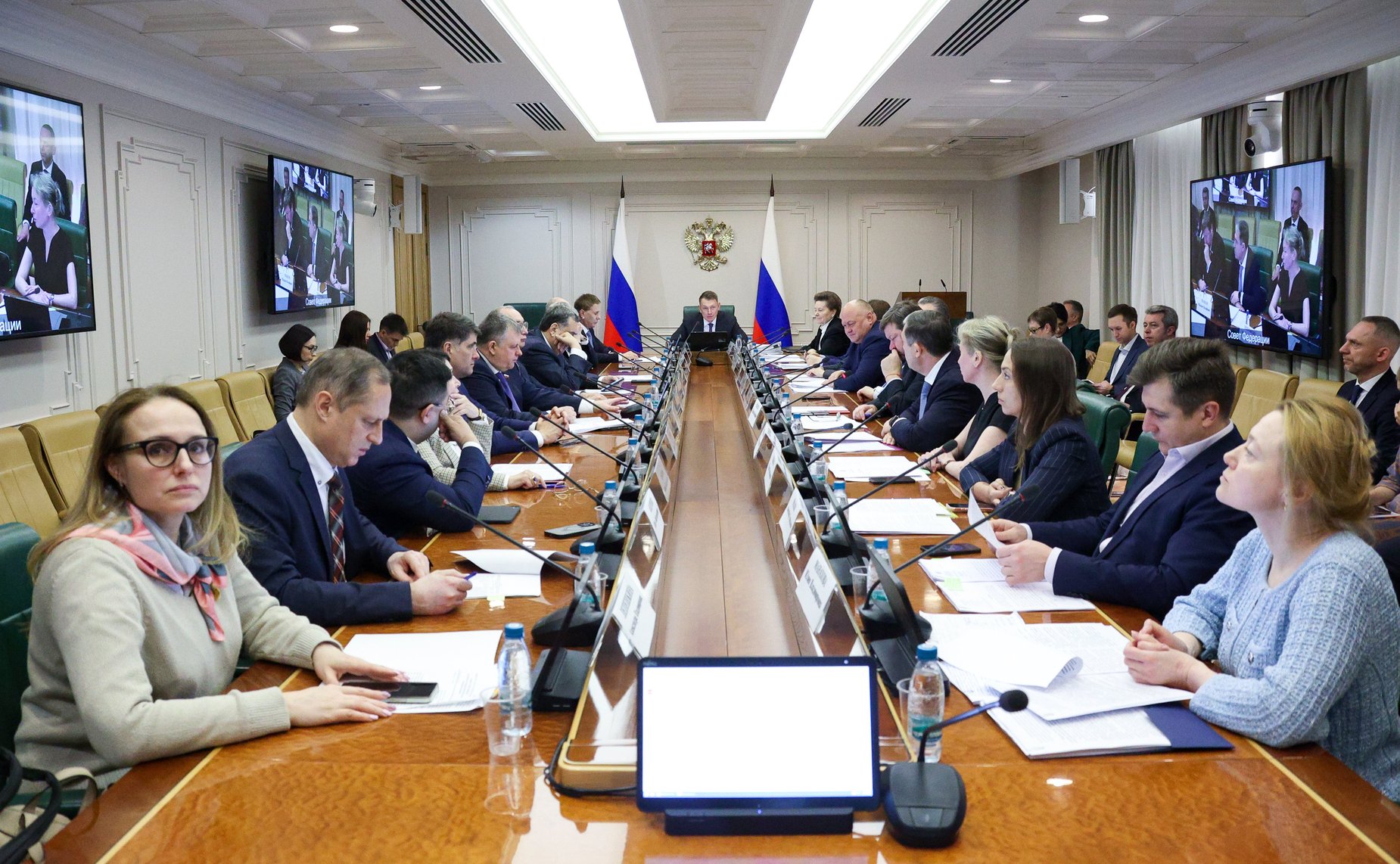 Заседание Комитета Совета Федерации по аграрно-продовольственной политике и природопользованию