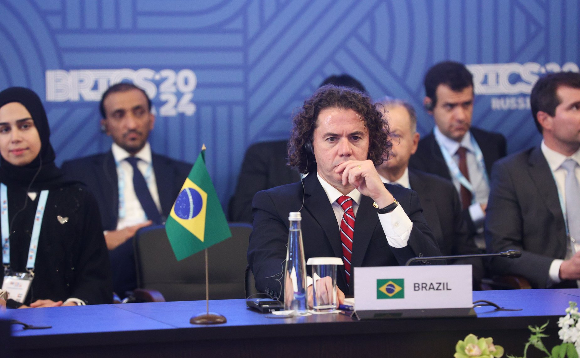 Х Парламентский форум БРИКС. Пленарное заседание «Роль парламентов в повышении эффективности системы международных отношений и обеспечении ее демократизации»