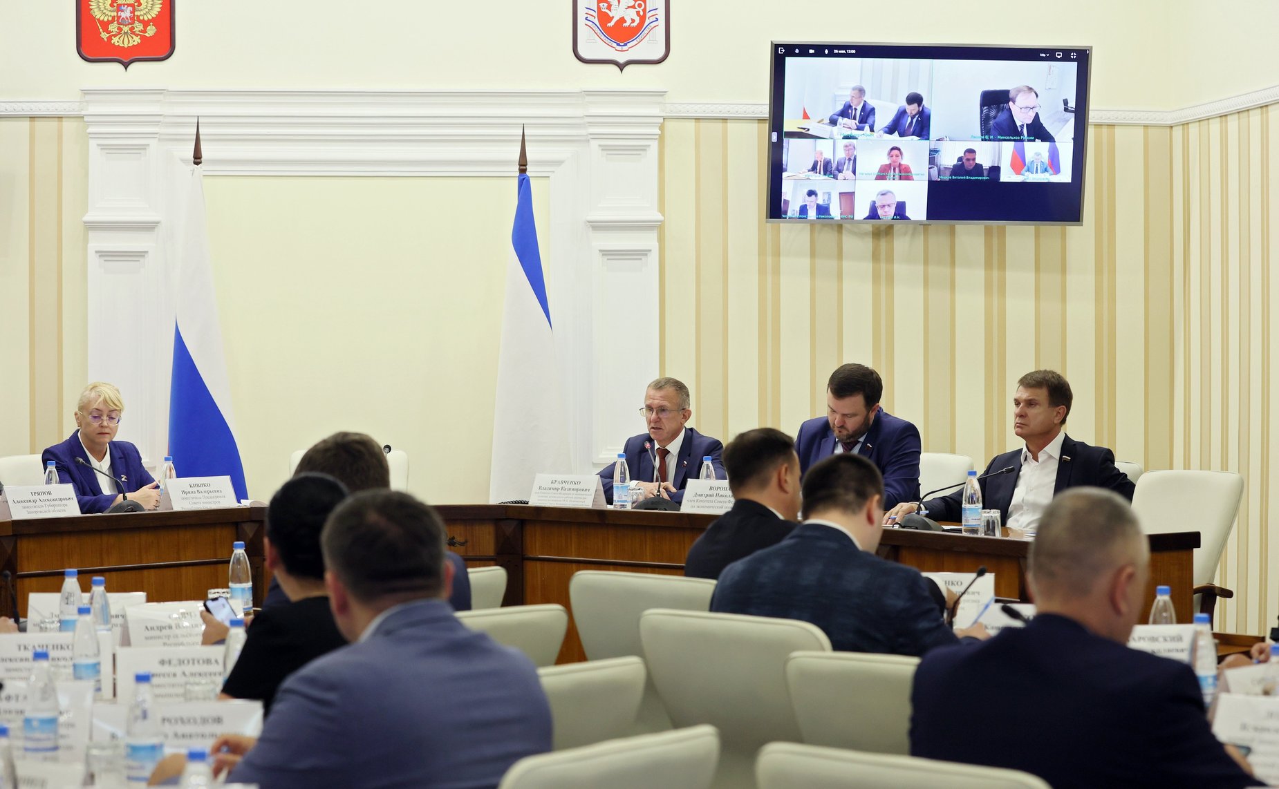 Сенаторы провели совещания по интеграции Запорожской и Херсонской областей в экономическую систему России и поддержке МСП