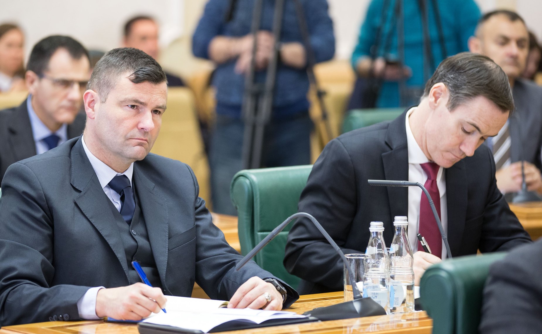 Встреча В. Бондарева с директором Центра высших военных исследований Французской Республики Винсентом Жиро