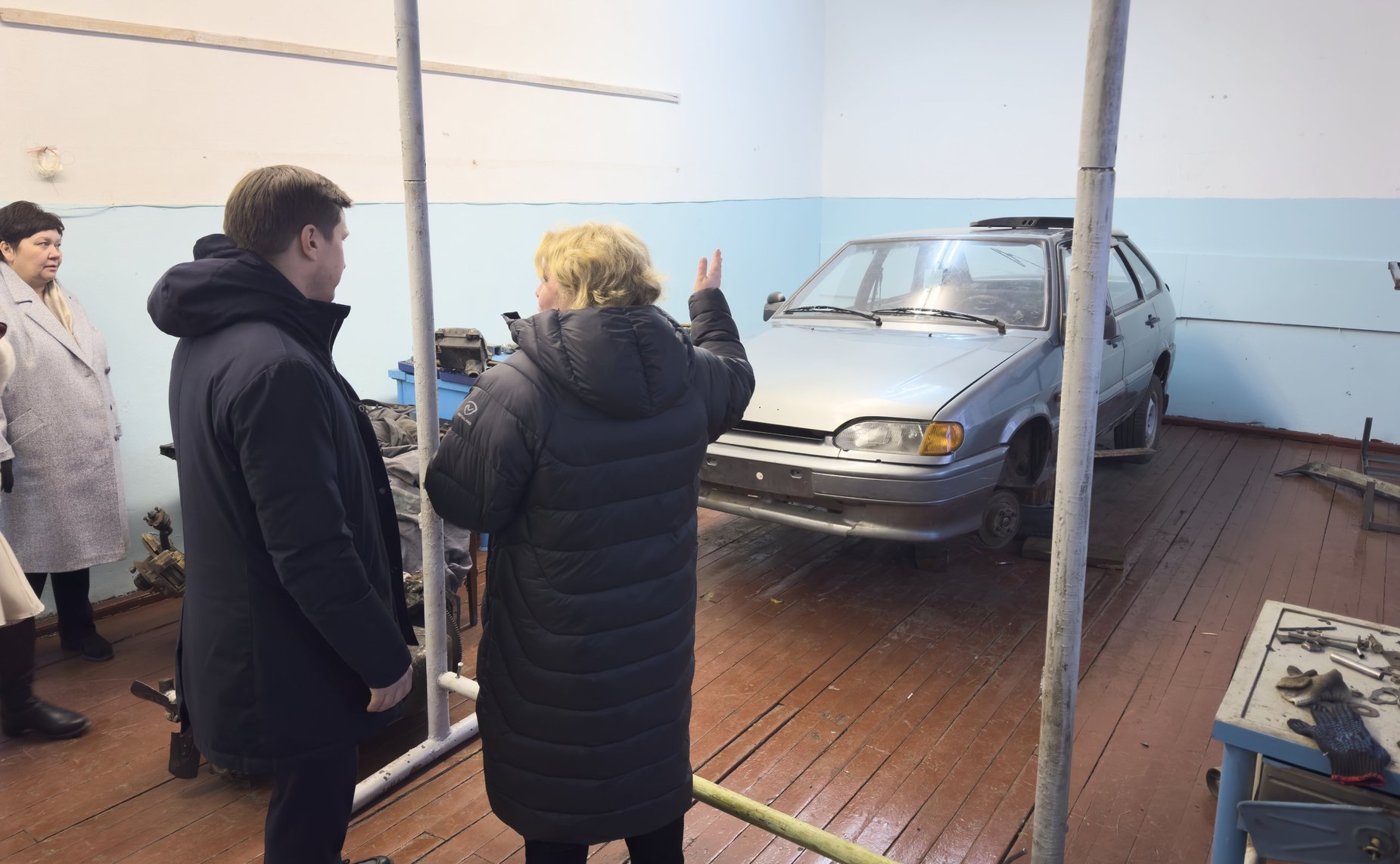 Иван Новиков в рамках работы в регионе посетил Онежский индустриальный техникум