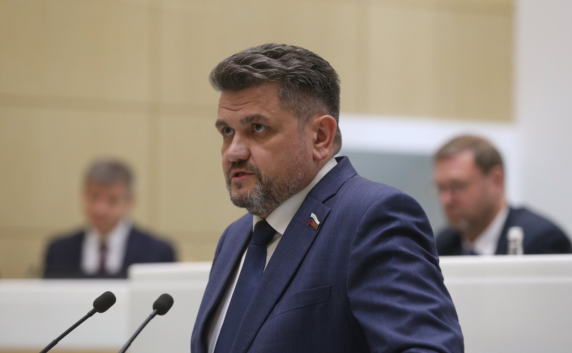 Александр Жуков