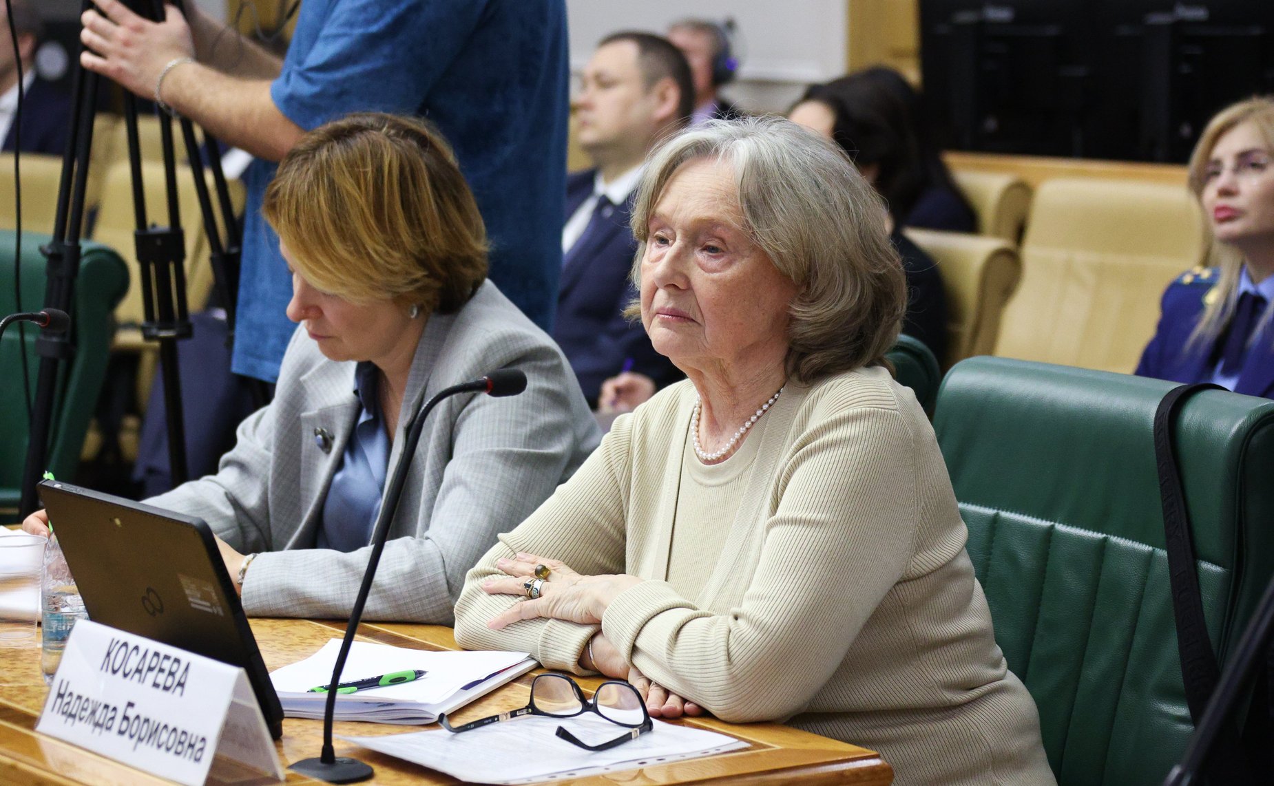 Парламентские слушания на тему «Вопросы повышения эффективности управления многоквартирными домами: основные подходы и предложения»