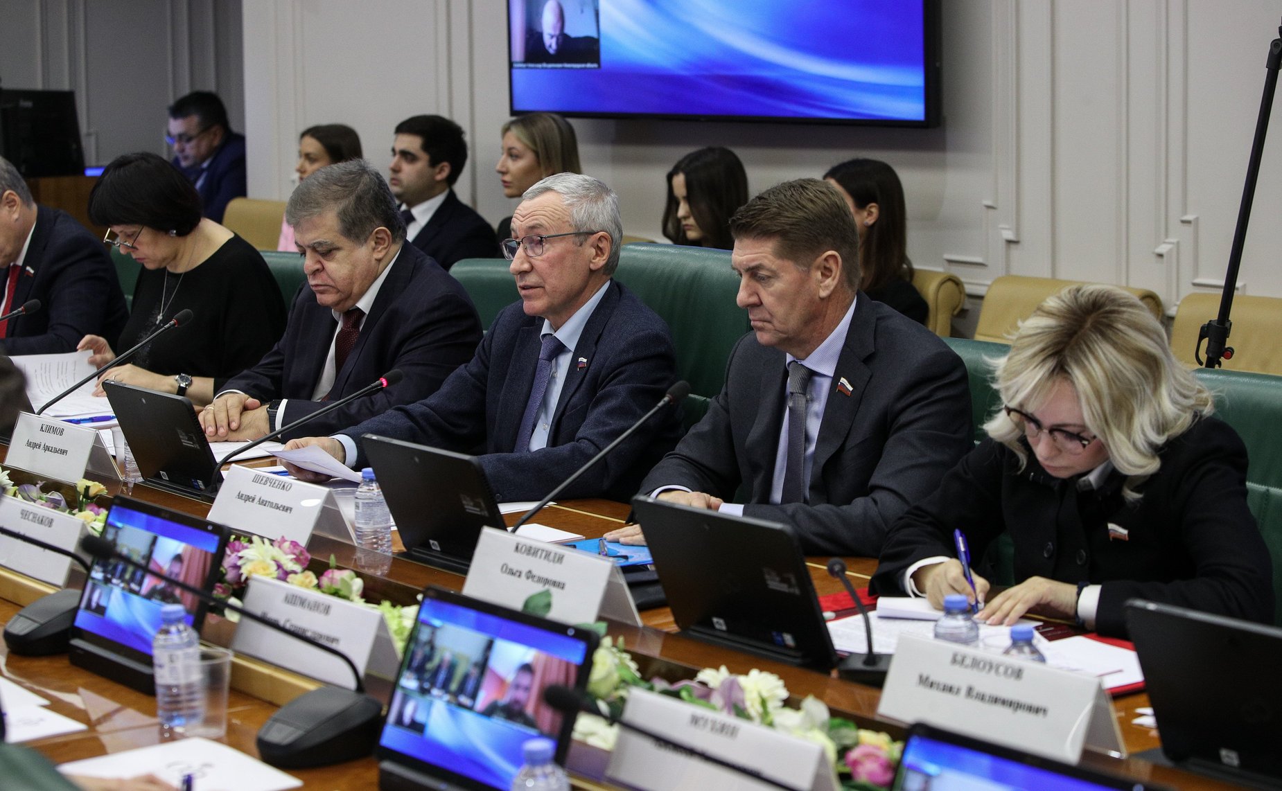 Круглый стол Временной комиссии СФ по защите государственного суверенитета и предотвращению вмешательства во внутренние дела РФ на тему «Противодействие враждебным нарративам в информационной, культурной и образовательной среде»