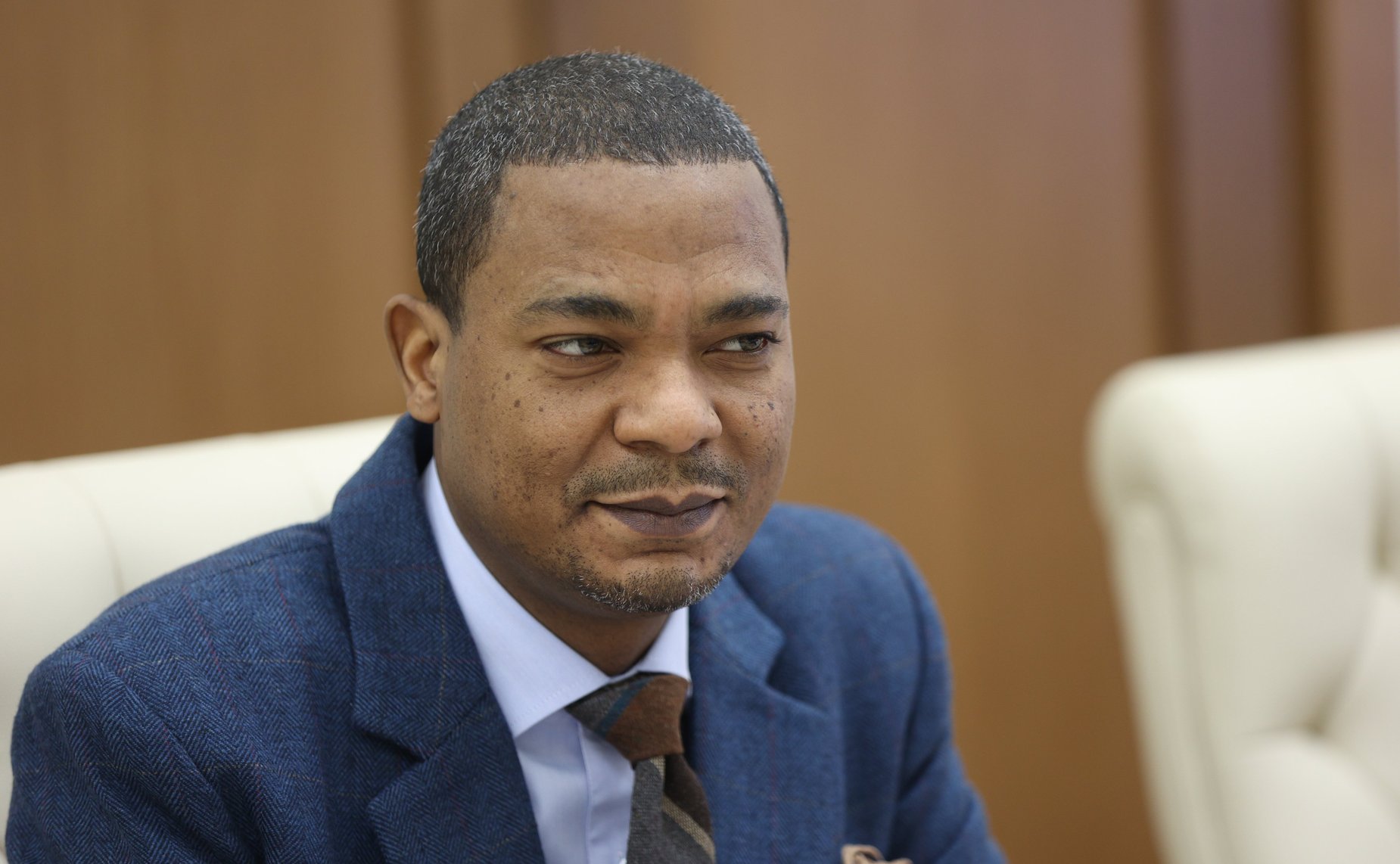 Встреча руководителя группы по сотрудничеству СФ с Государственным советом Султаната Оман, заместителя председателя Комитета СФ по социальной политике Мохмада Ахмадова с Чрезвычайным и Полномочным Послом Султаната Оман в РФ