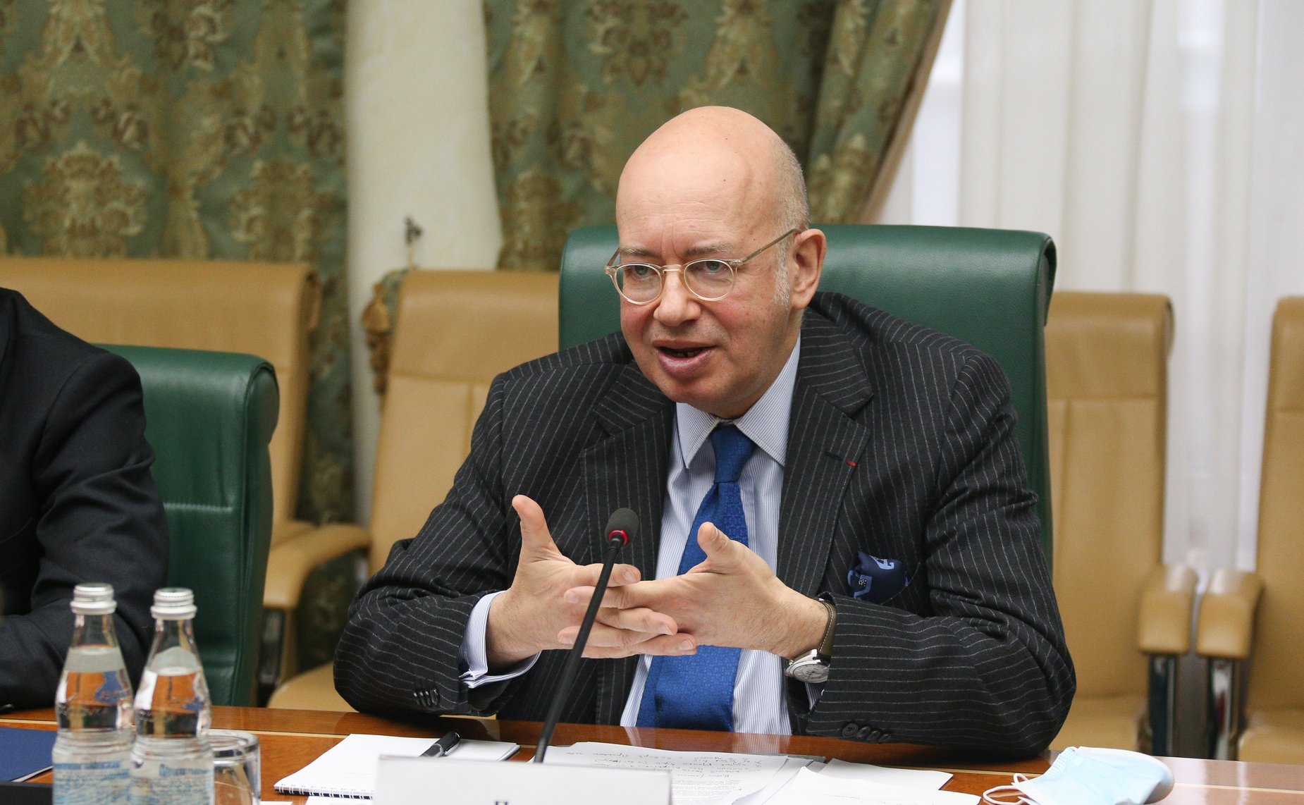 Встреча Константина Косачева с Чрезвычайным и Полномочным Послом Франции