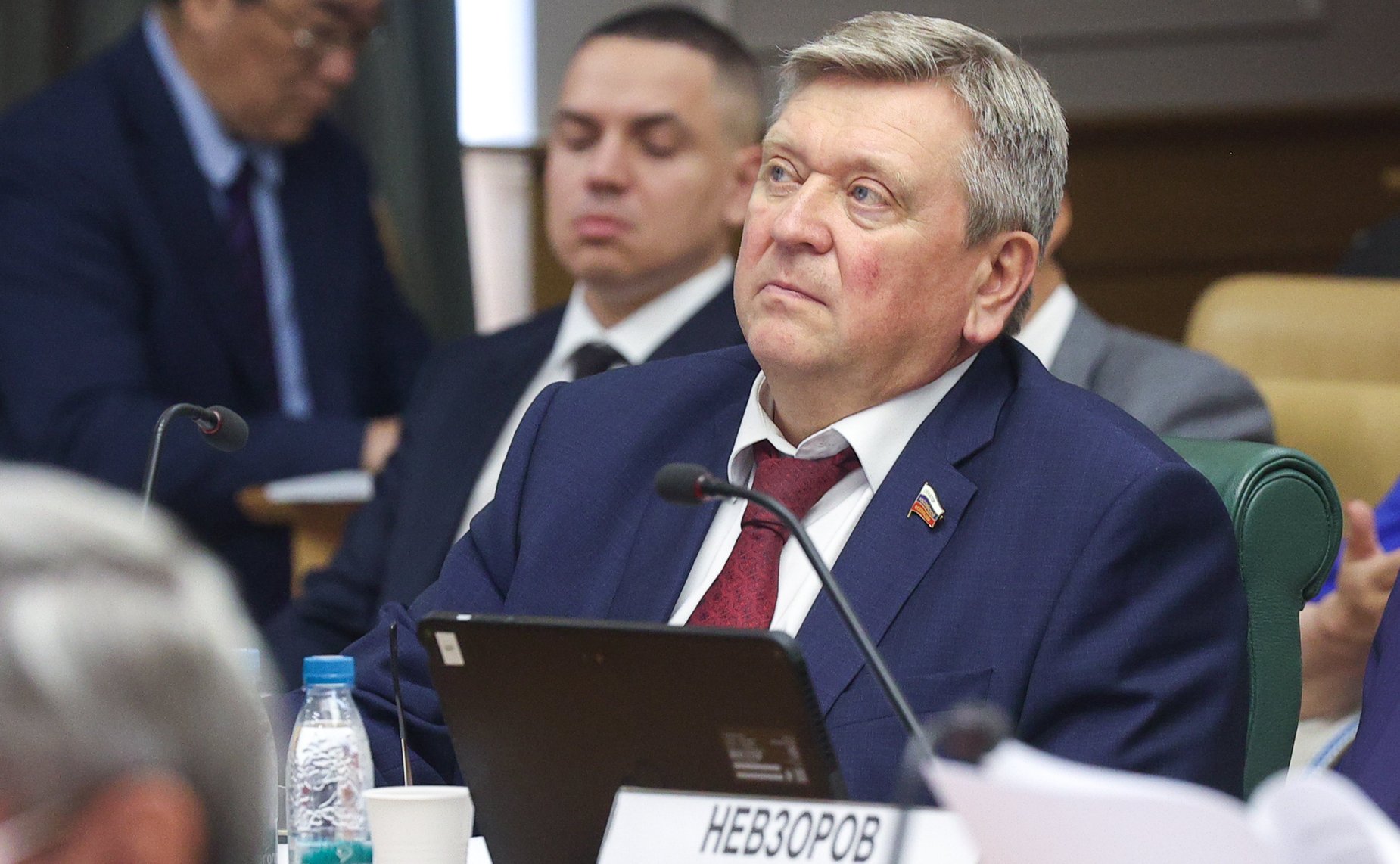 Александр Лутовинов