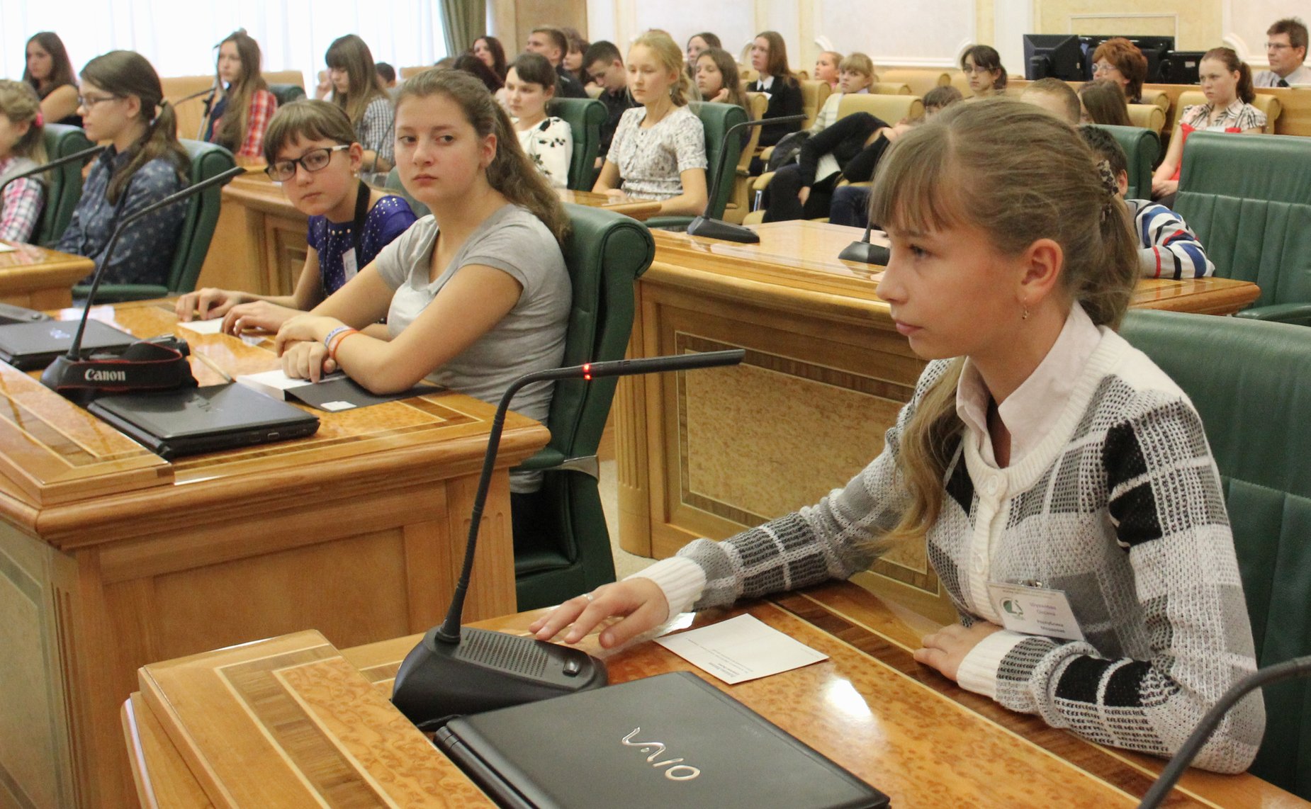 Встреча Л. Боковой и С. Горячевой с делегатами XII Международного детского экологического форума «Зелёная планета 2014»