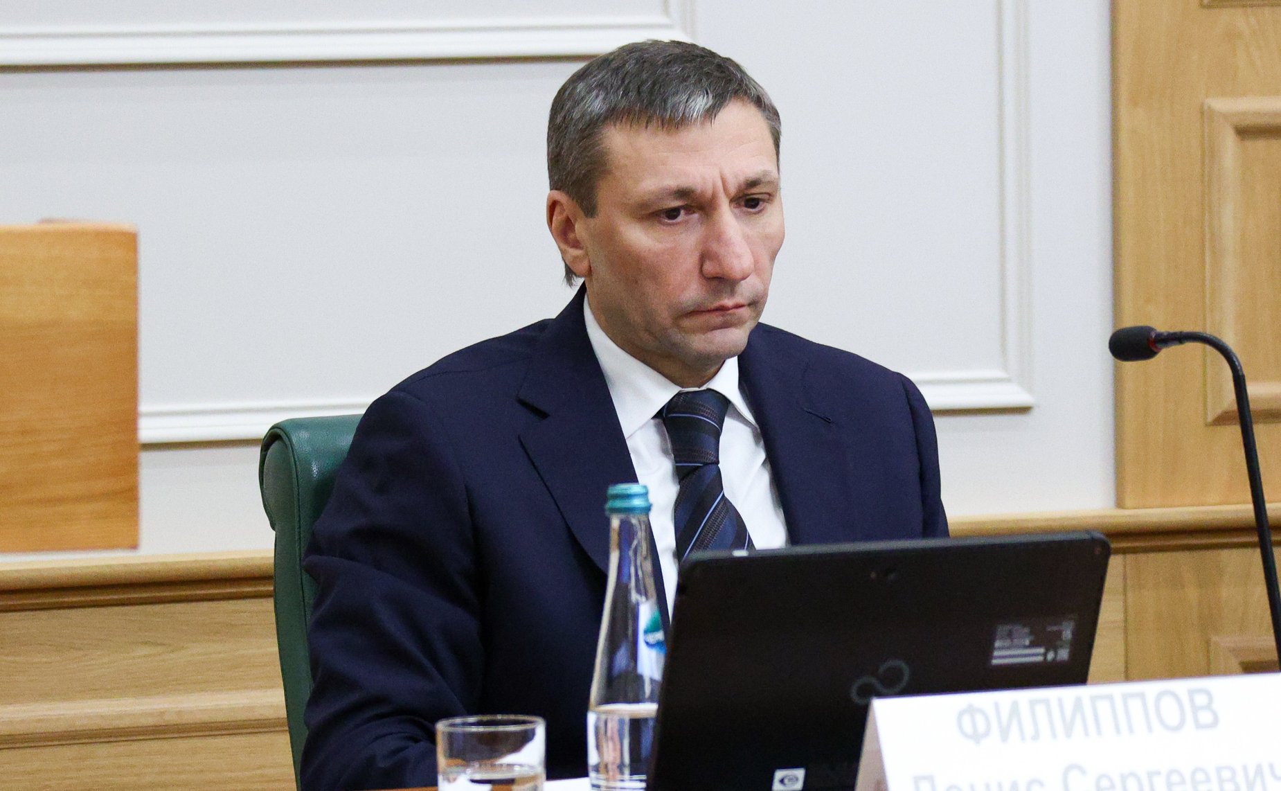 Владимир Якушев