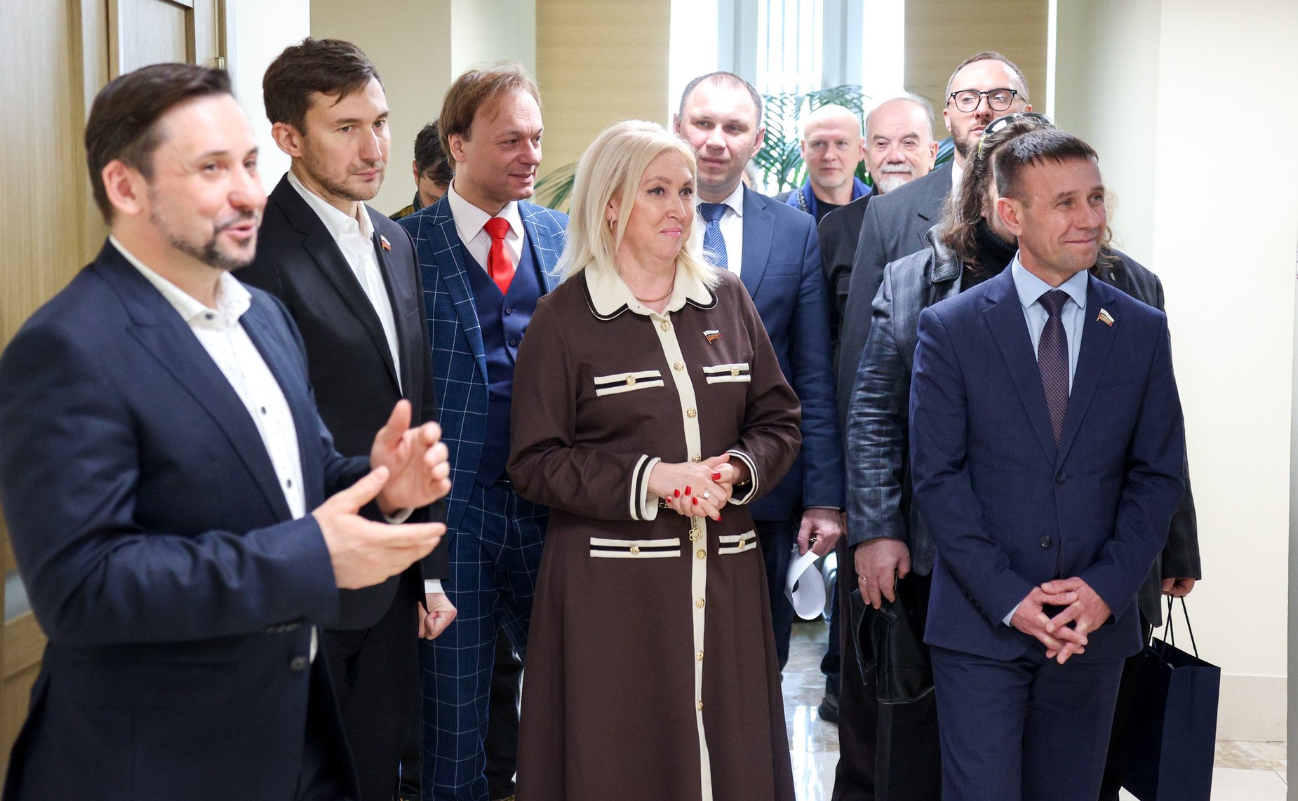 Церемония открытия выставки живописи А. Буртасенкова «Под Русским небом Крыма»