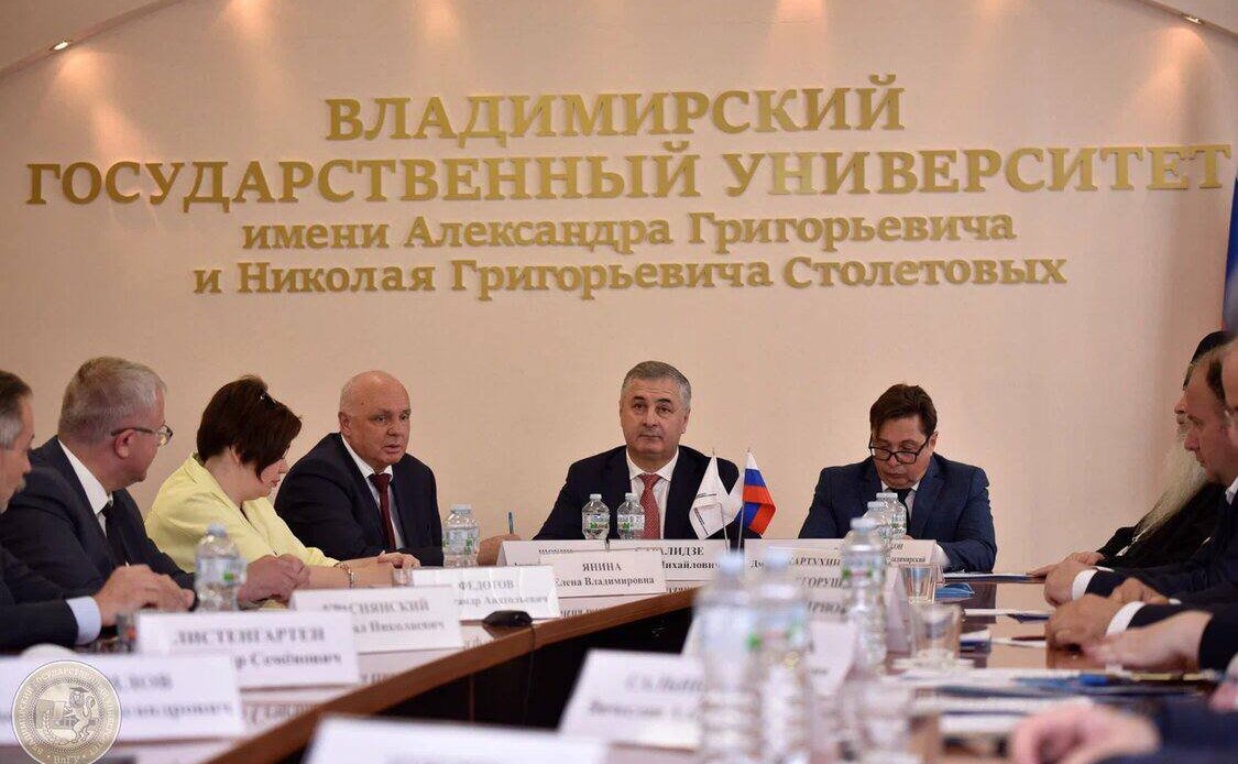 Андрей Шохин принял участие в заседании Ассоциации вузов Центра России