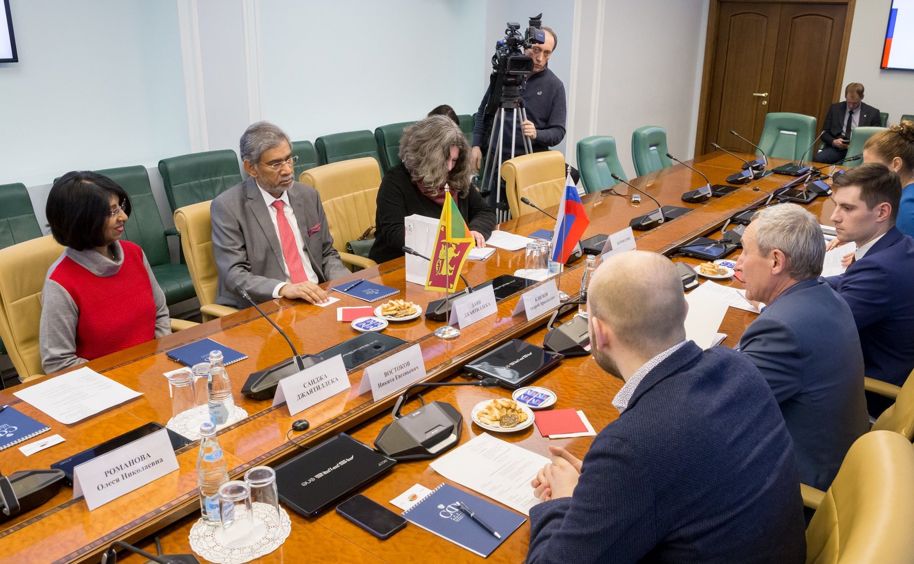 Встреча Андрея Климова с Чрезвычайным и Полномочным Послом Республики Шри-Ланка в РФ Даяном Джаятиллекой