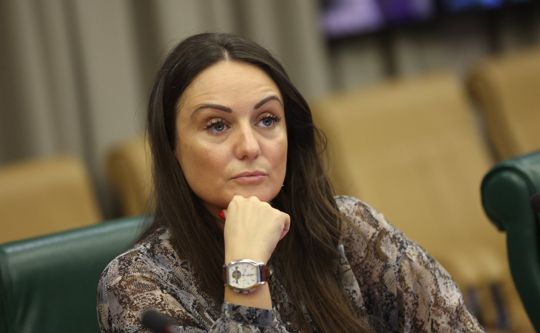 Круглый стол Комитета СФ по экономической политике на тему «О развитии производства малотоннажной химии в РФ в условиях санкционного давления»