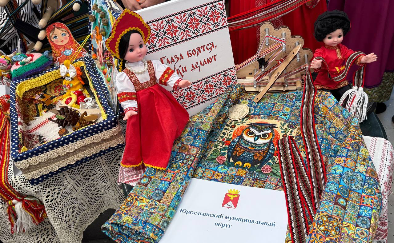 Елена Перминова в рамках работы в регионе приняла участие в губернском собрании «Селянка — 2025»