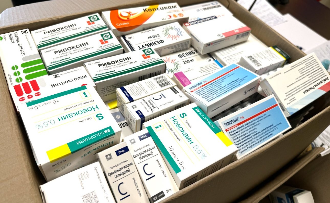 Игорь Кастюкевич передал медикаменты жителям Новокаховского района и Кинбурнской косы Херсонской области