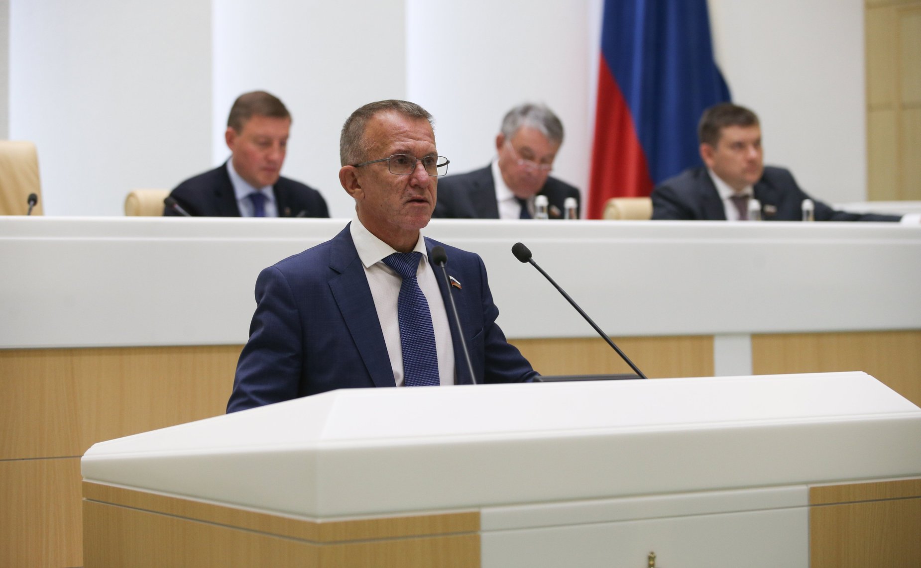 Владимир Кравченко