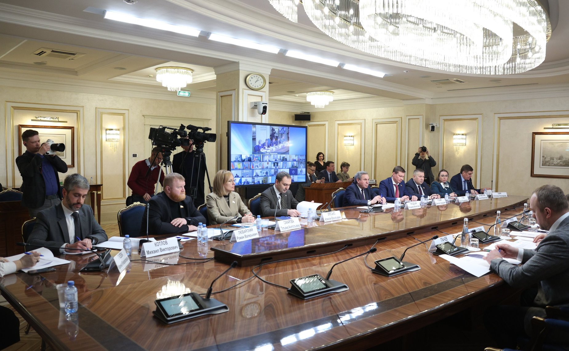 Заседание Совета по местному самоуправлению при Совете Федерации на тему «Обеспечение комфортной среды и благоприятных условий жизнедеятельности людей на территориях муниципальных образований»