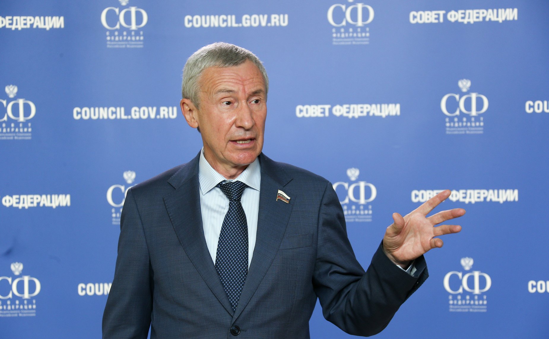 Брифинг председателя Временной комиссии СФ по защите государственного суверенитета и предотвращению вмешательства во внутренние дела РФ Андрея Климова