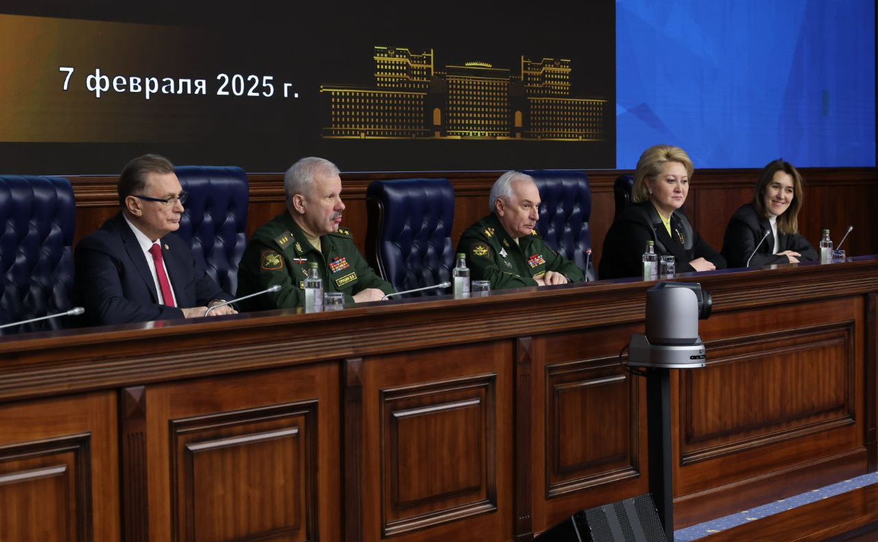 Лилия Гумерова вручила награды молодым ученым Министерства обороны РФ